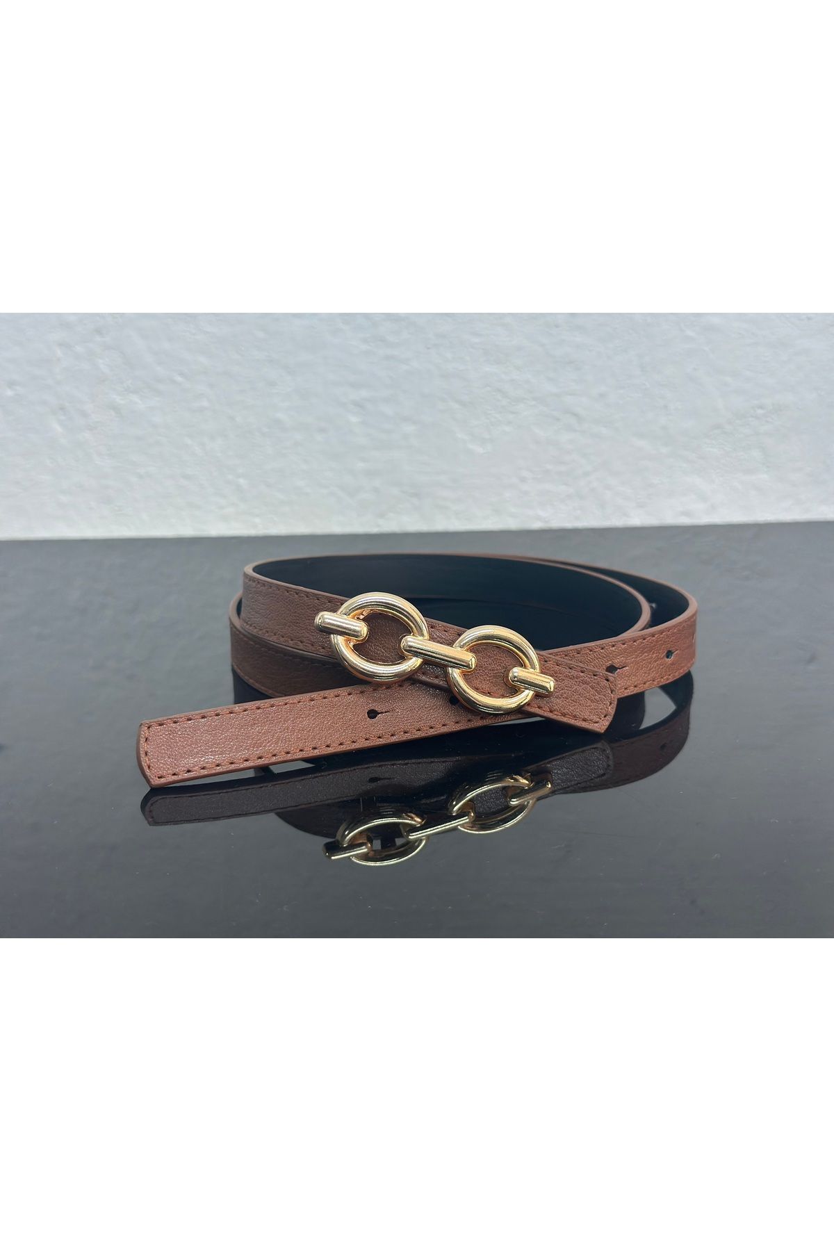 VERAMO Şık Modern GOLD Toka Detaylı1.4 cm Genişliğinde Kadın Kemeri