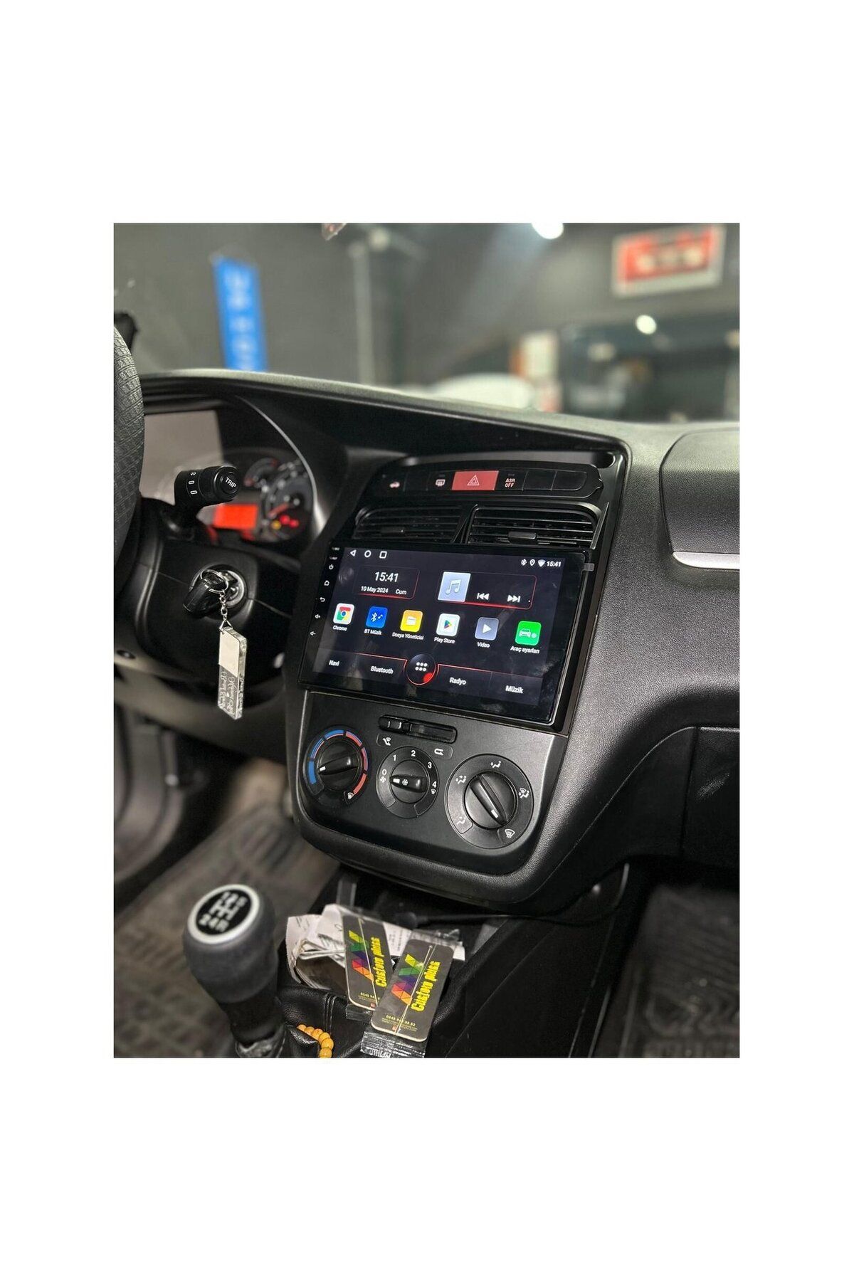 SOUNDCİTY FİAT LİNEA 2007-2016 MULTİMEDYA CARPLAY EKRAN SETİ 2 GB RAM 32 HAFIZALI