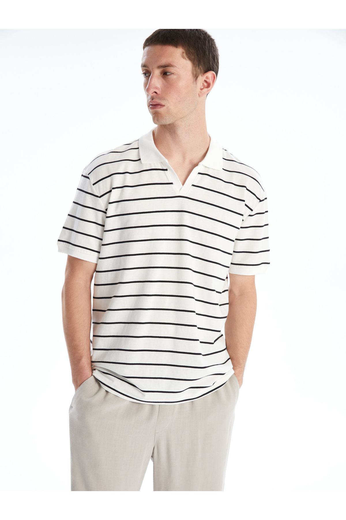 LC Waikiki Polo Yaka Çizgili Erkek Tişört