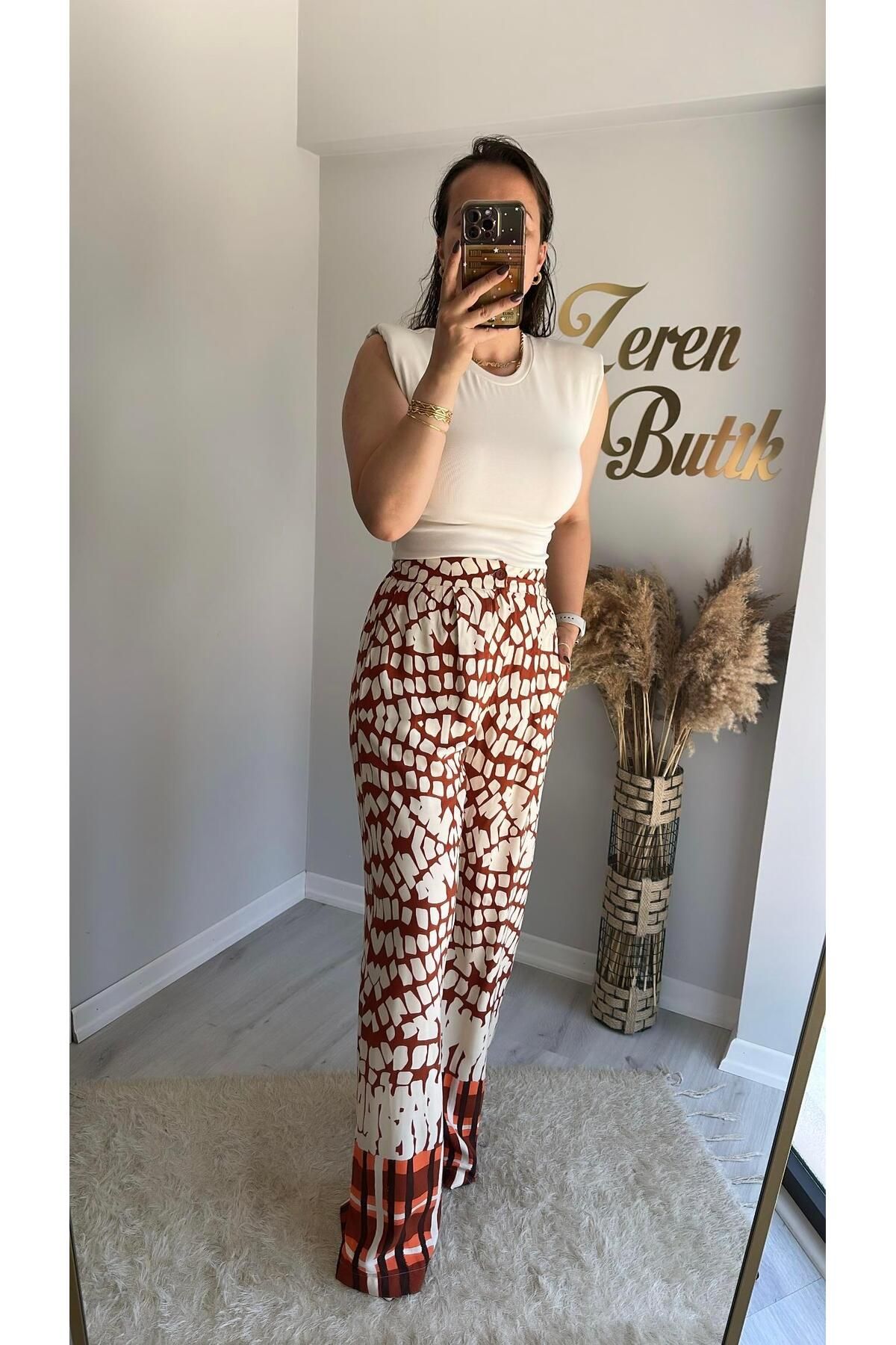 Tarz Noktası BELİ LASTİKLİ VİSKON PANTOLON