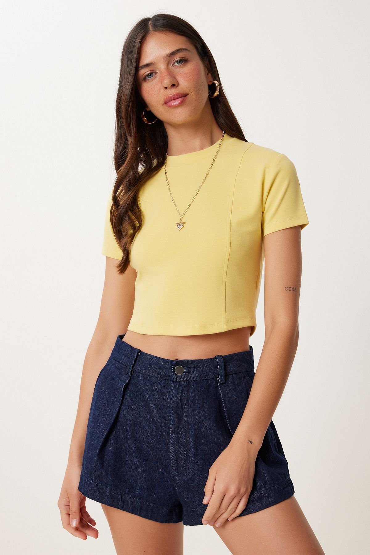 Lovelyİstanbul Basic Crop Esnek Örme T-shirt SARI LUS0160