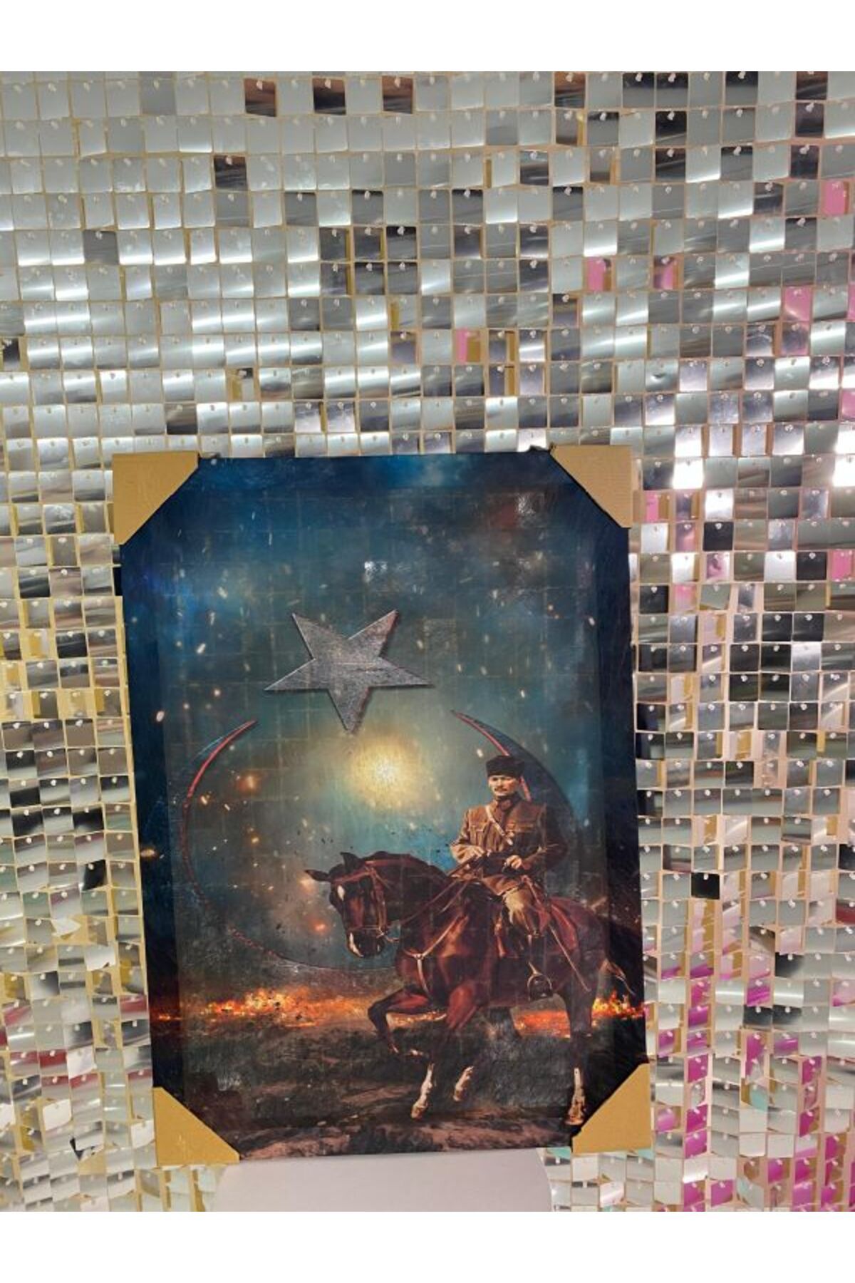ÖZAY HOBİ EVİ ATATÜRK AT ÜSTÜNDE TABLO 46x65cm ÖZEL TASARIM TABLO EVİNİZDE Kİ EN ÖZEL KÖŞE İÇİN AYRILMIŞTIR