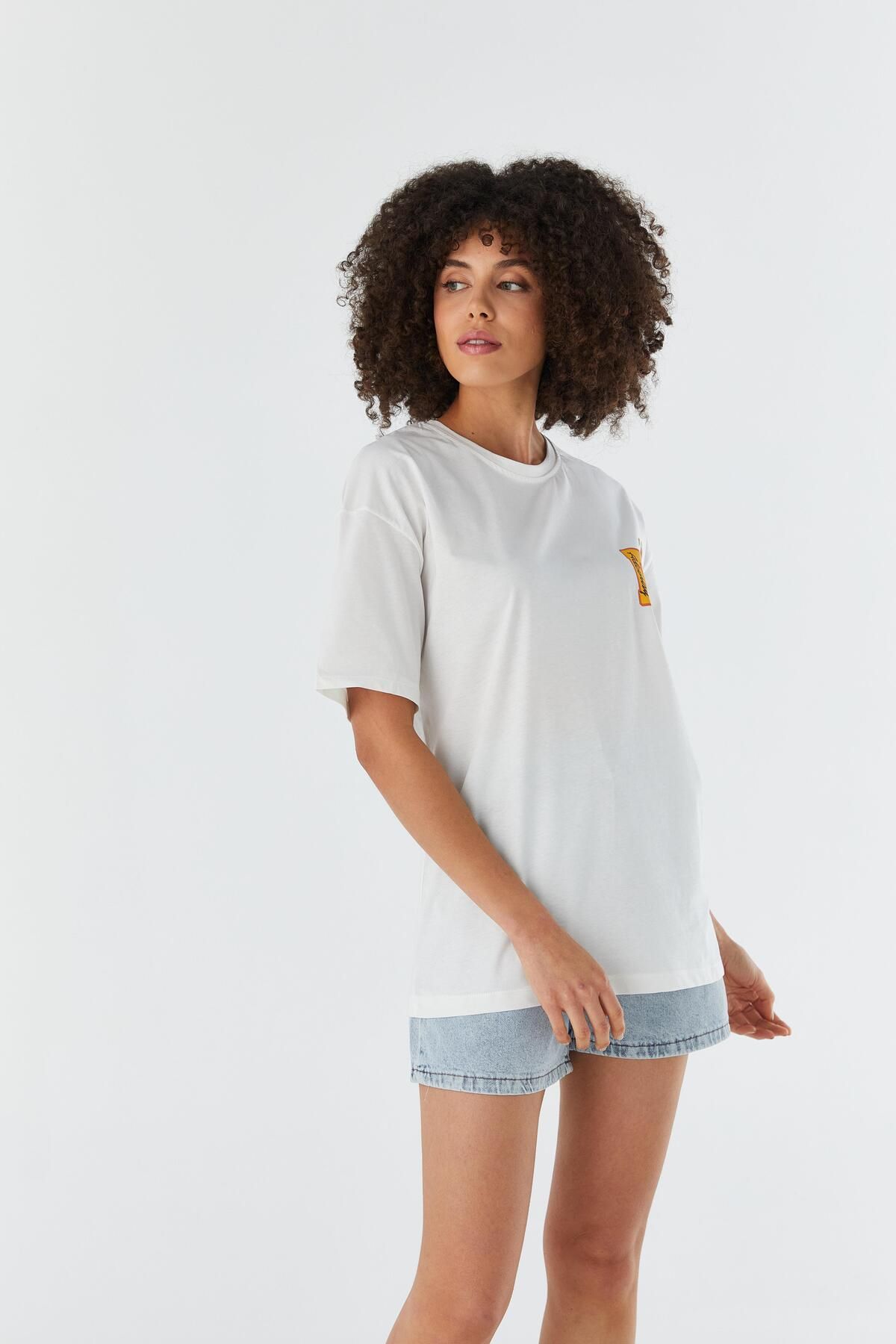 Shopping Shop Renkli Baskılı Oversizze T-shirt EKRU