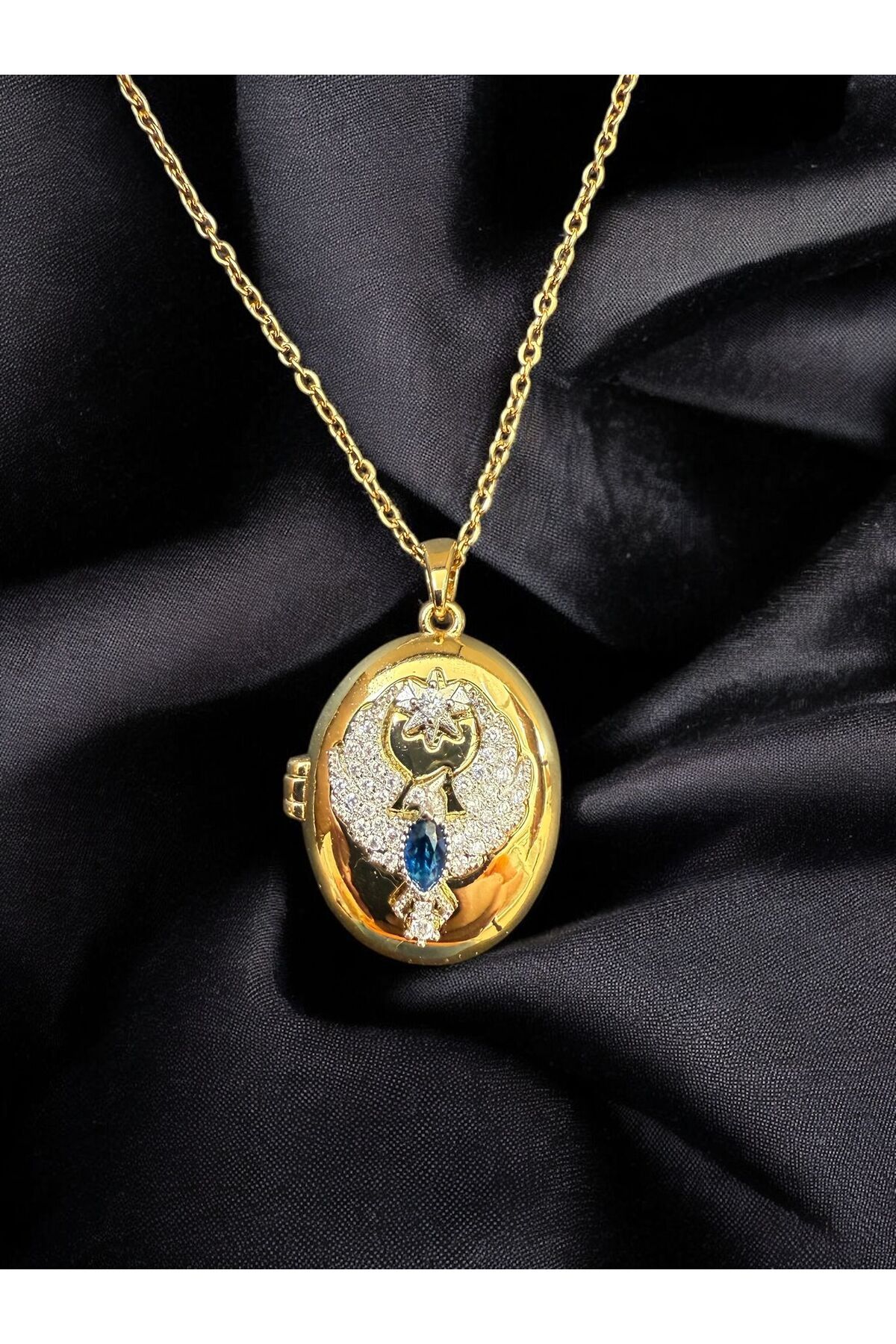 AKMNY BOUTIQUE Uzak Şehir Alya Kolye Gold Rengi Zirkon Taşlı