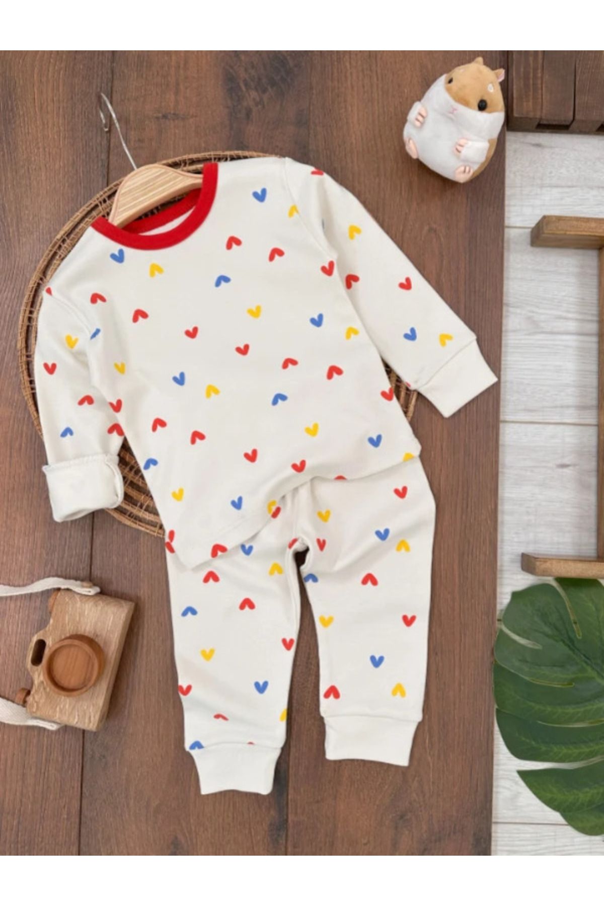 BİSCOİ babybiscoi Kalp Baskılı Kız Bebek Pijama Takımı