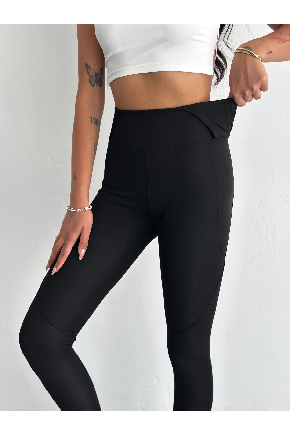 جوراب شلواری ورزشی انعطاف پذیر LYCRA با جزییات کمربند 2