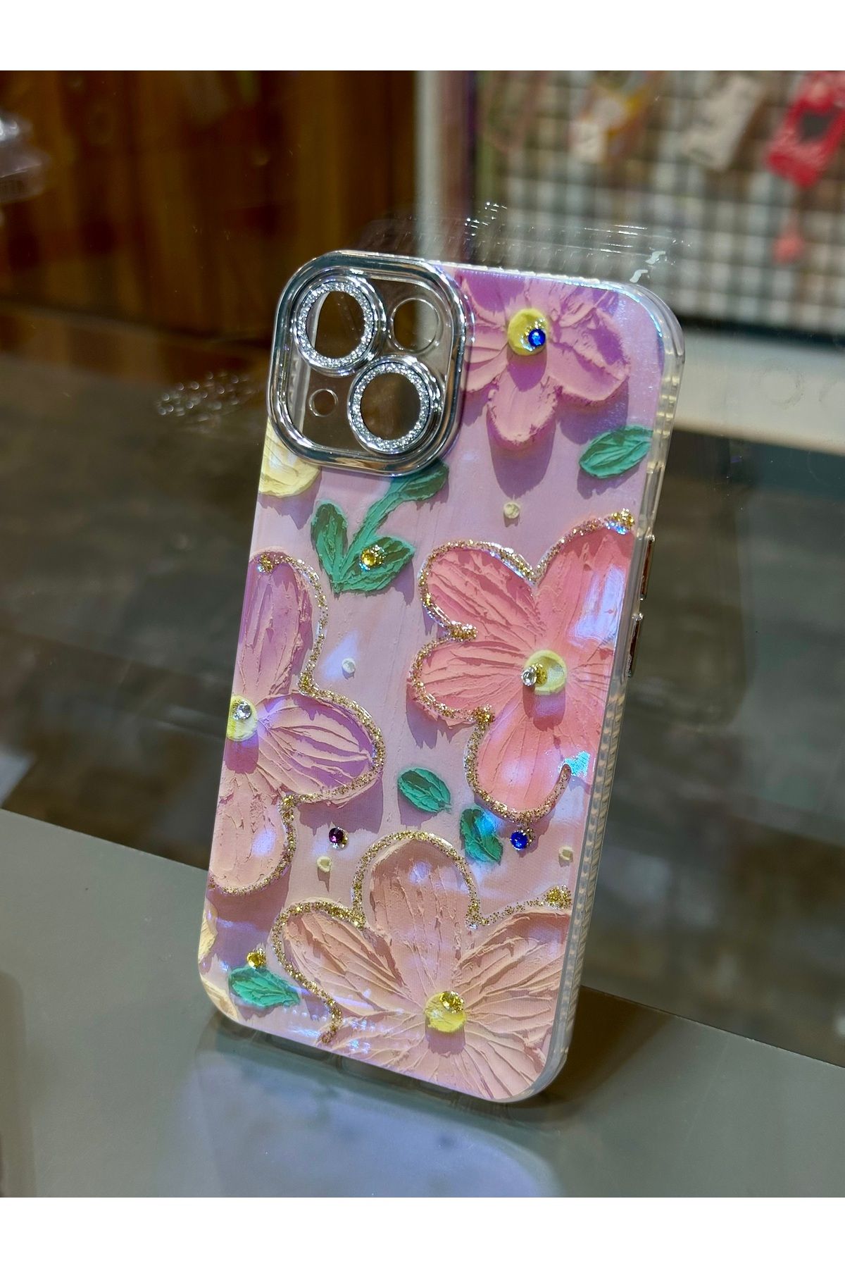 BURKİNA iPhone 13 iPhone 14 için uyumlu Taşlı Kamera Lens Koruyucu Renkli Darbe Emici Kılıf