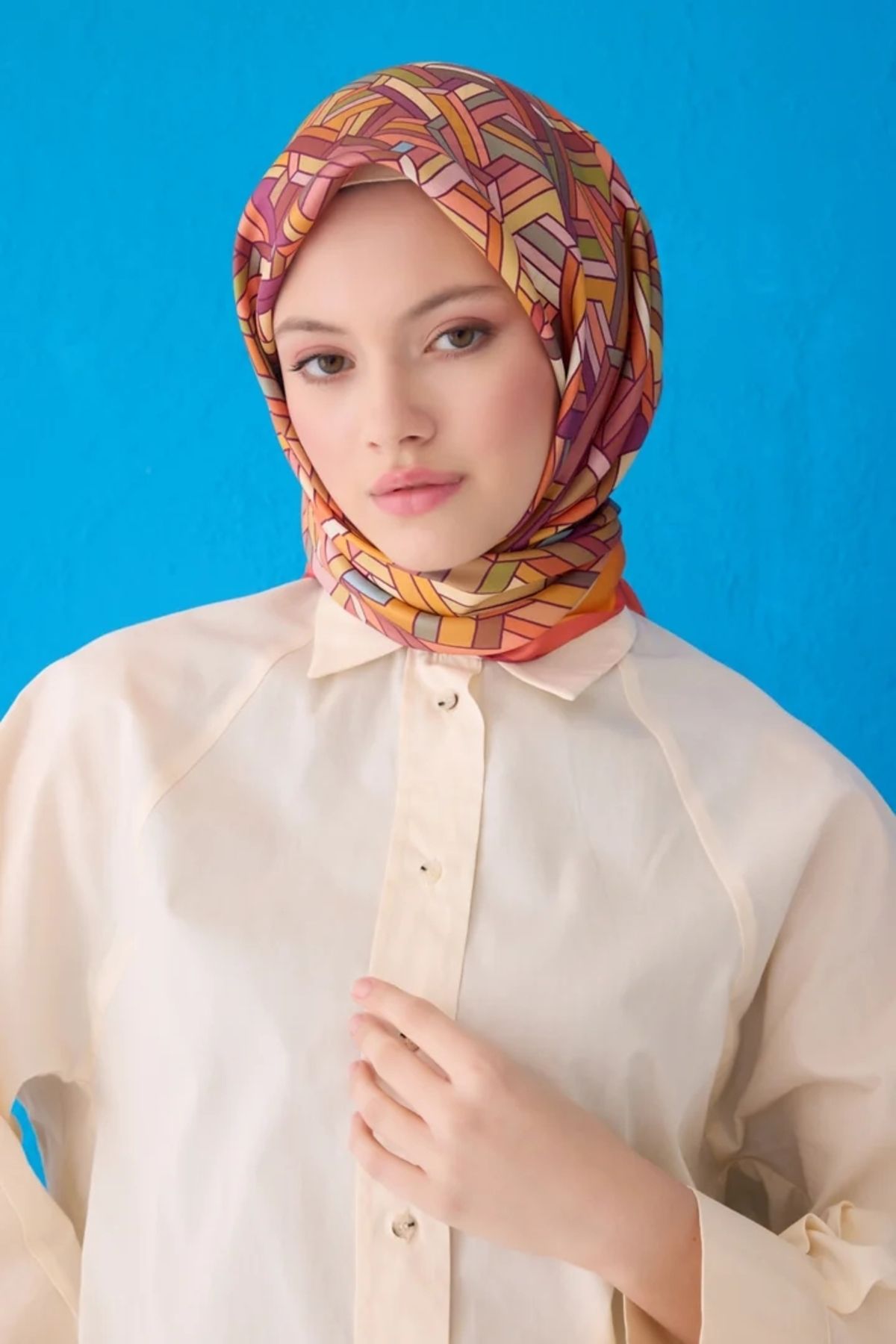 Belli Twill İpek Eşarp 4119D Geometrik Desen Turuncu-Haki-Vizon-55