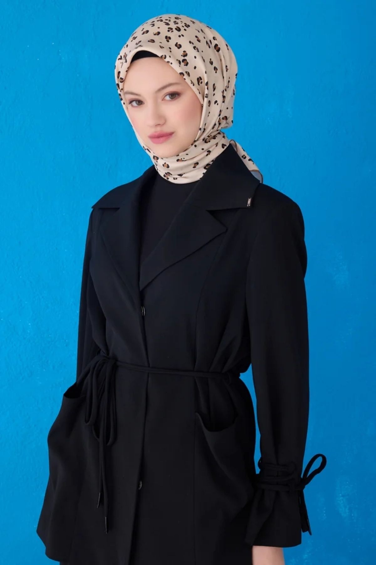 Belli Twill İpek Eşarp 4126D Nokta Desen Çok Renkli 1