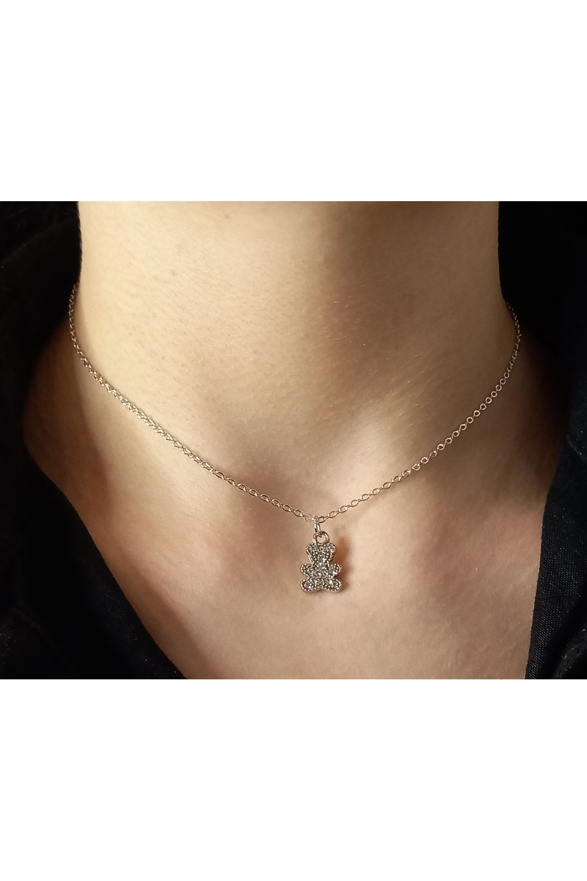 Crystal Atelier Gümüş Kaplama Minimal Zincir Zirkon Detay Sallantılı Çelik Ayıcık Kolye-Zirkon Taşlı Ayıcık Kolye