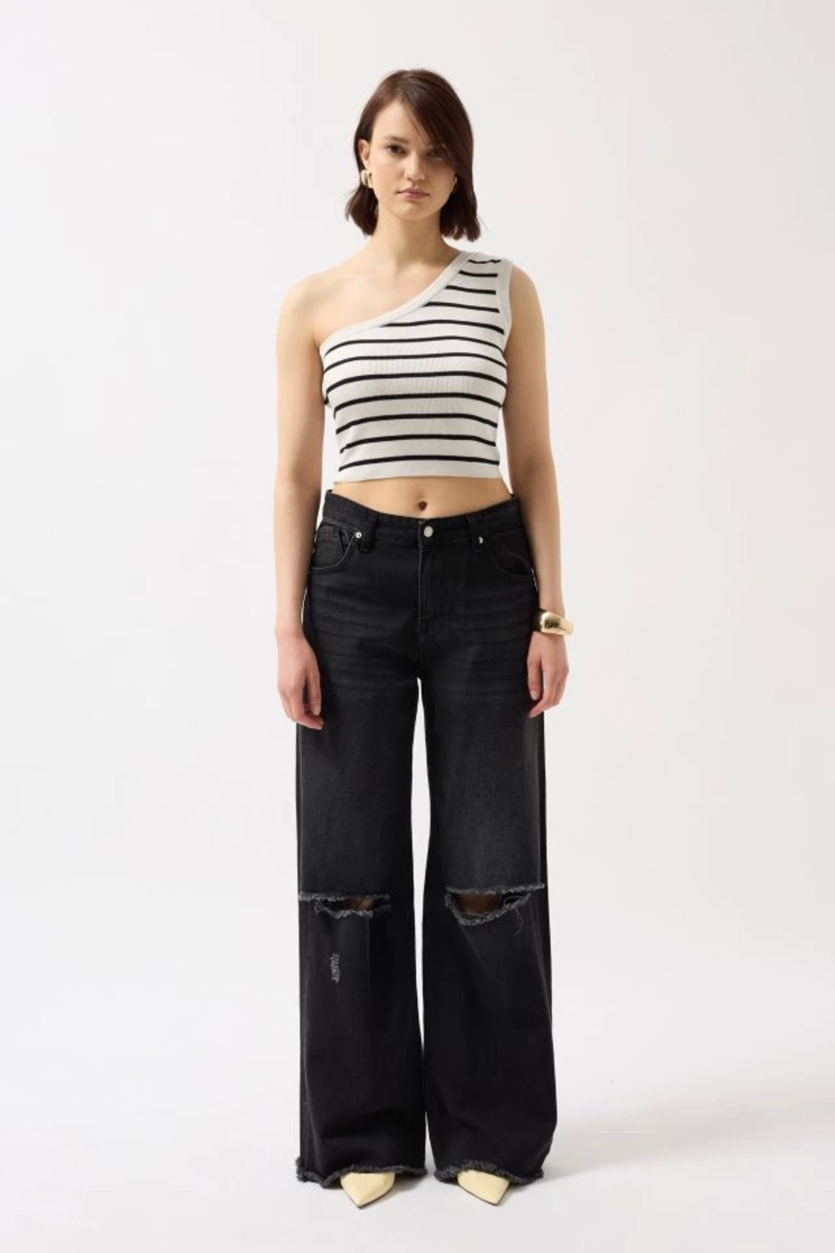 Omarı Tek Omuzlu Çizgili Crop Bluz