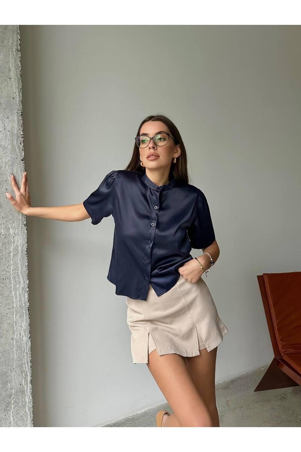 dubera creative Kadın Lacivert Saten Gömlek Kısa Kol