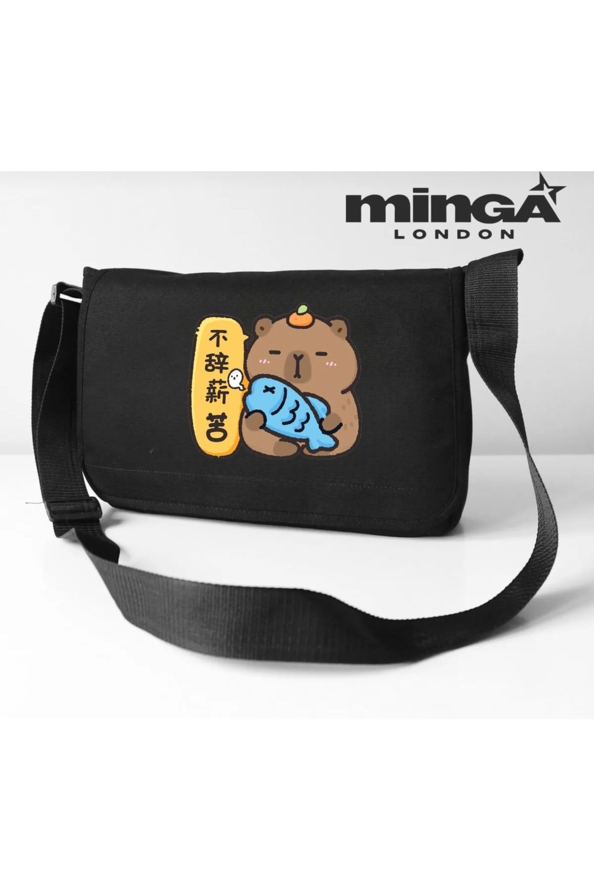 Minga London Fish Capybara Siyah Postacı Çantası -Minga London