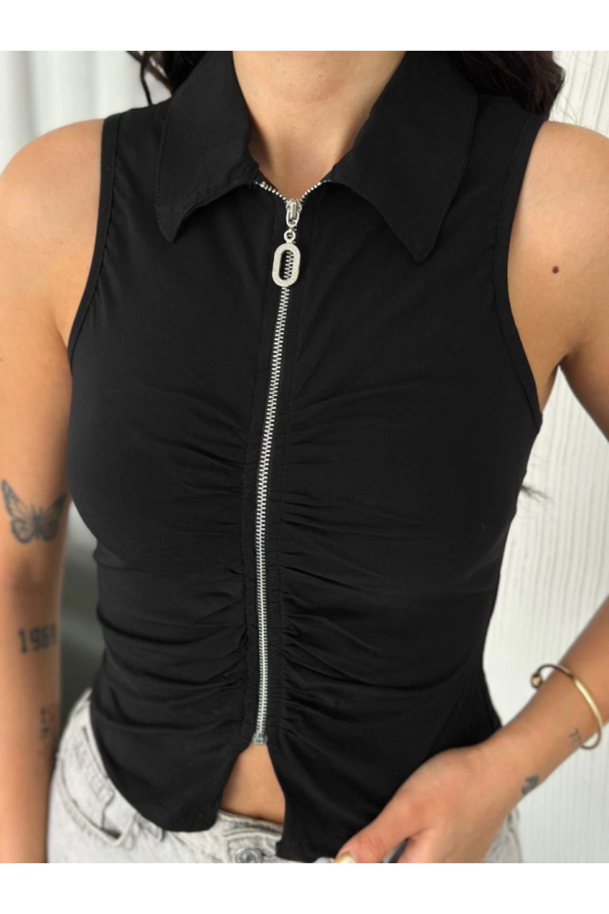 D&M Life Collection Yakalı Tam Fermuarlı Kolsuz Bluz - Siyah - L