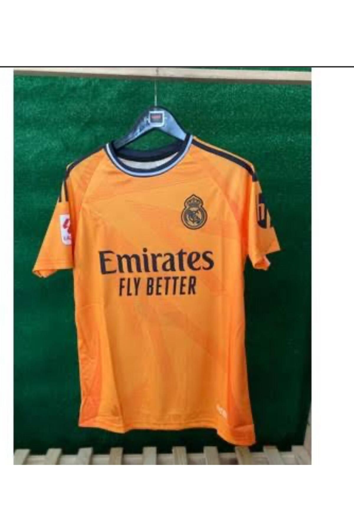 Atlas REAL MADRID İSİMSİZ DEPLASMAN TURUNCU YETİŞKİN FUTBOL FORMASI
