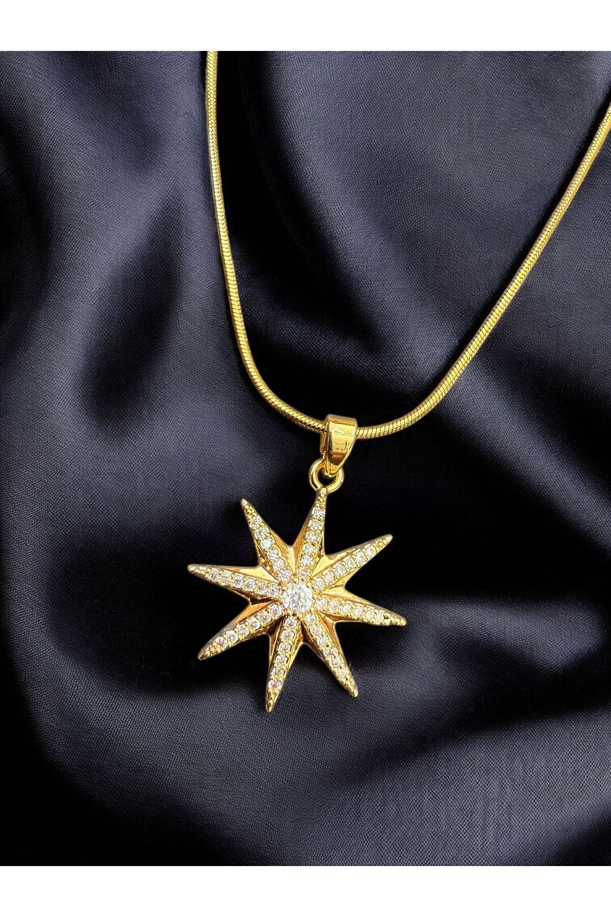 AKMNY BOUTIQUE Yıldız Model Çelik Kolye Gold Rengi