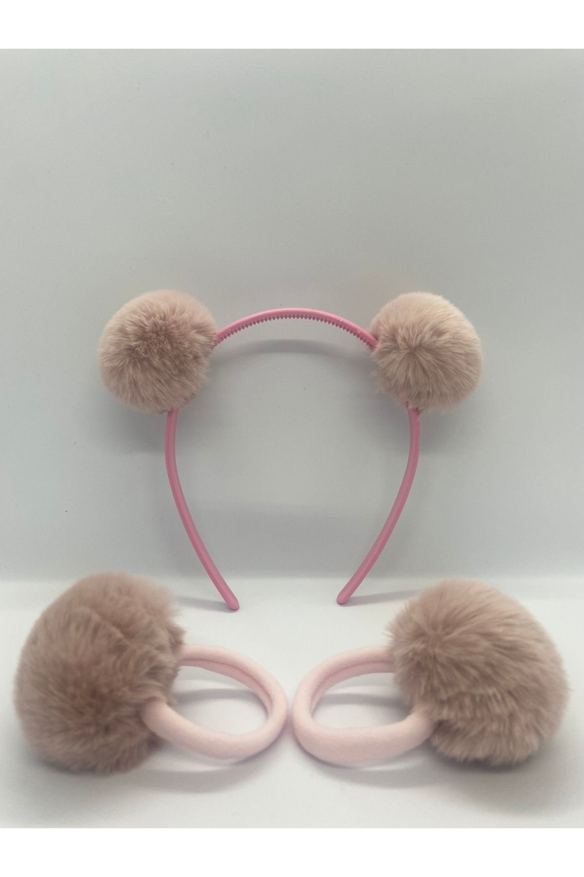 TOKA&TOKA 3'lü Set Peluş Tüy Büyük Ponponlu Tac Ve 2 Adet Lastikli Toka