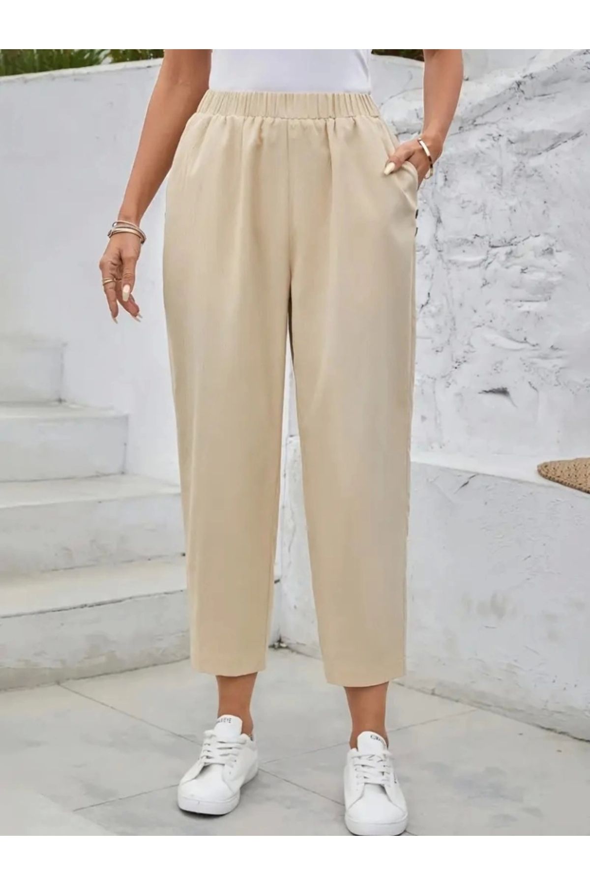 Butik Kadın Yüksek Bel Yandan Cepli Düğme Detaylı Geniş Kesim Ithal Krep Pantolon