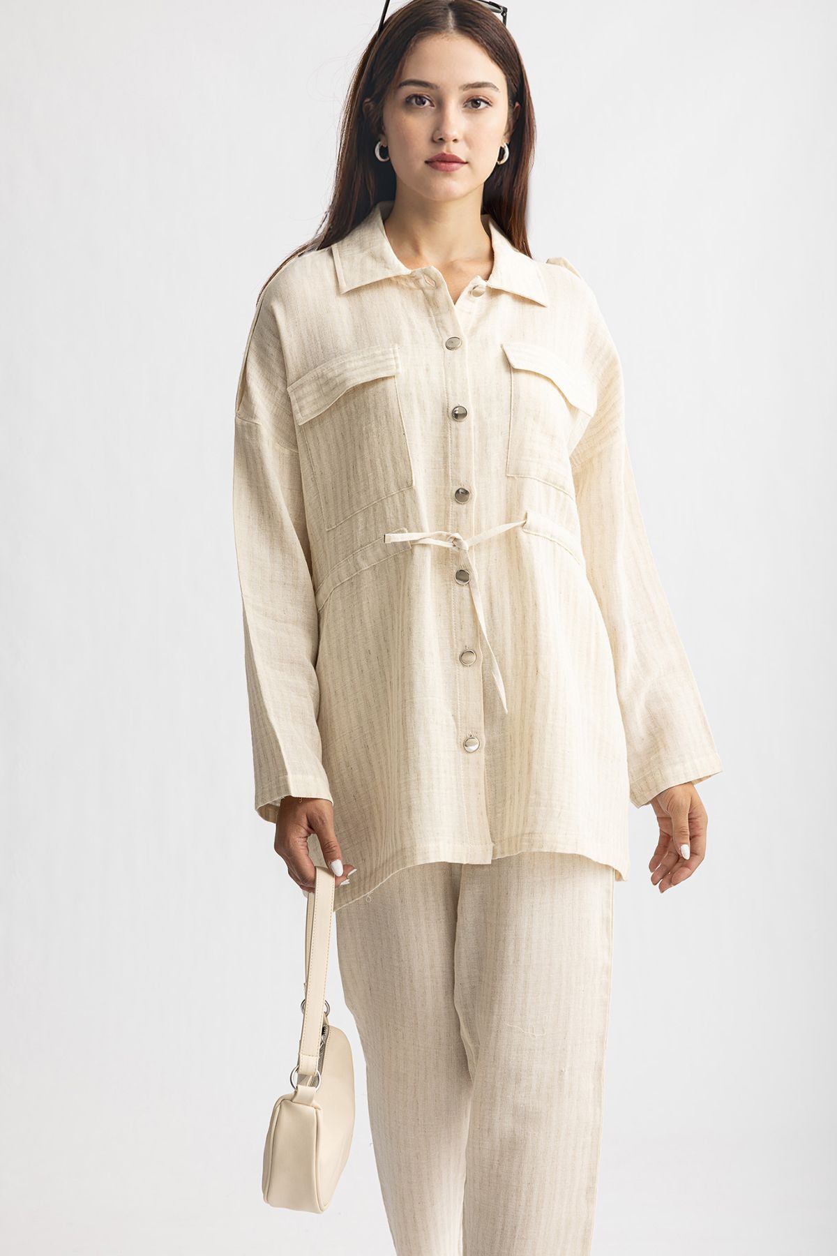 Suede Style 5153 - Şık Rahat Cep Detaylı Kadın Müslin Pantolon Gömlek Takımı
