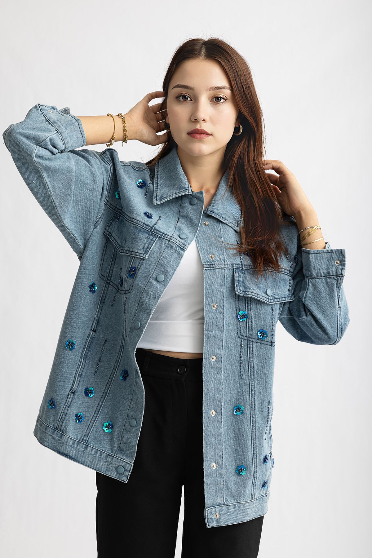 Suede Style 5475 - Elişi Süslemeli Rahat Şık Kadın Kot Ceket