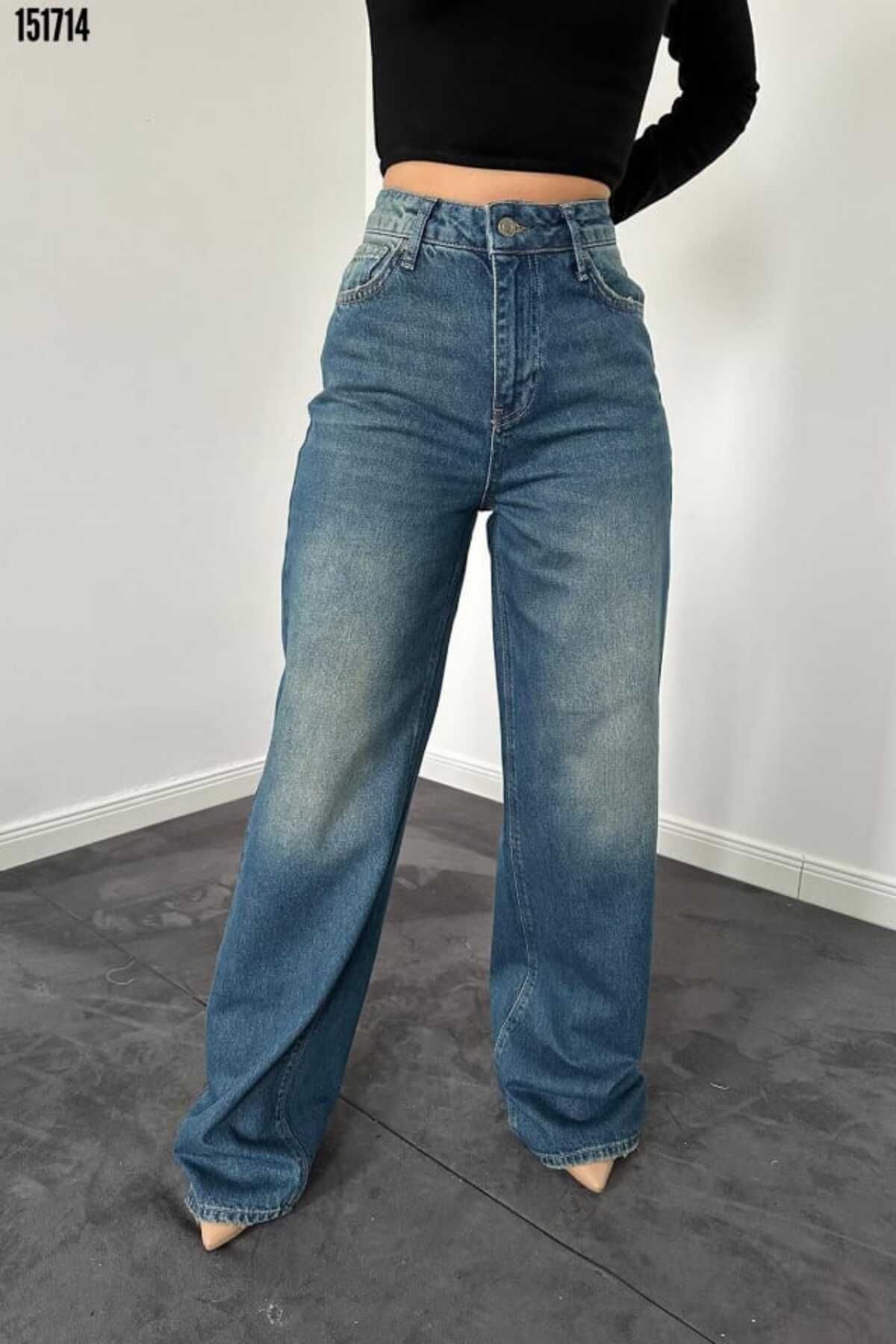 Cbm Lacivert Comfy Jeans Pantolon Kırmızı Gül Figürlü Kolye hediye