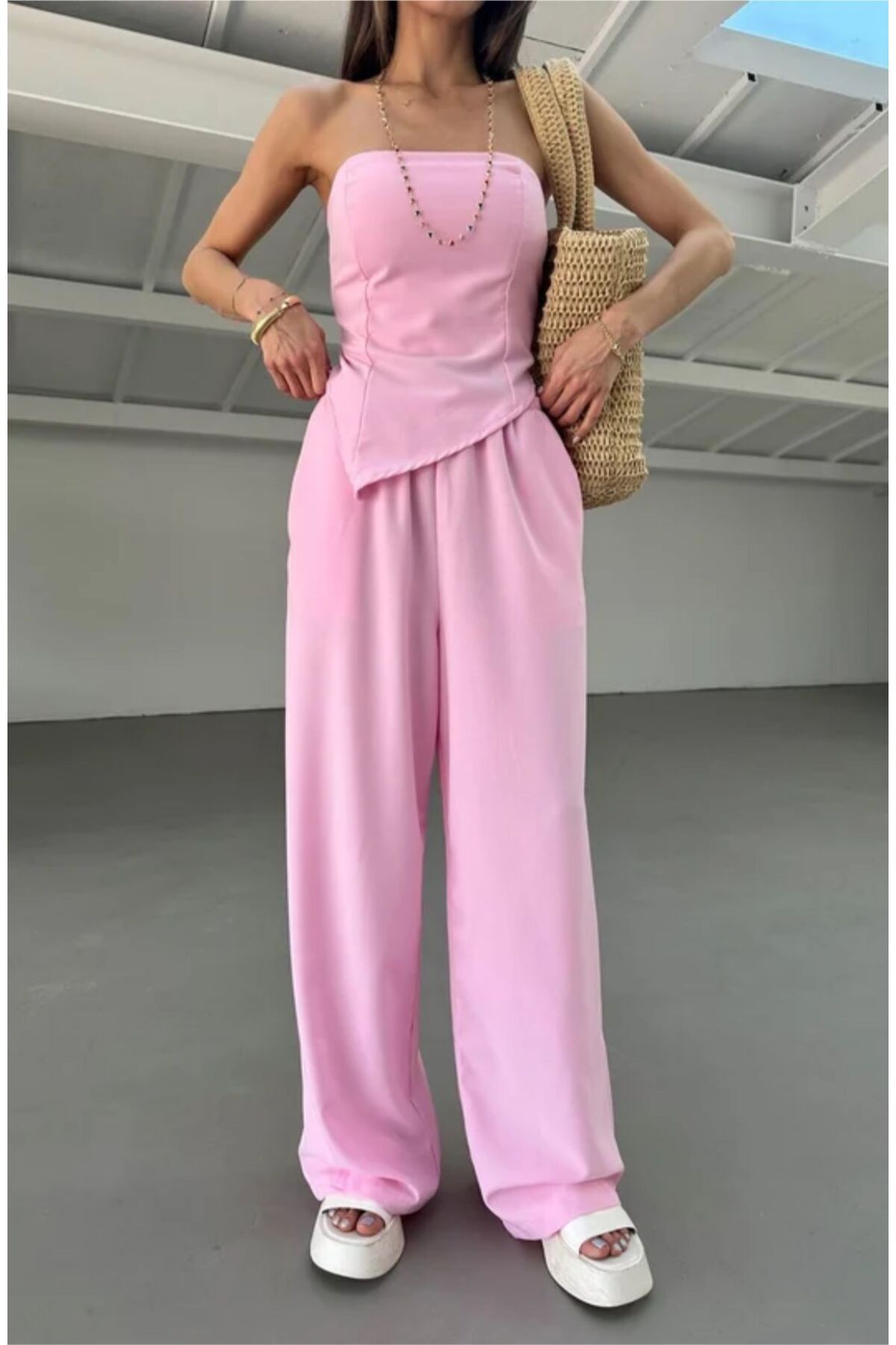 bulutzade KADIN PEMBE KETEN TAKIM STRAPLEZ ASİMETRİK KESİM BLUZ VE OVERSİZE CEPLİ KETEN PANTOLON TAKIM