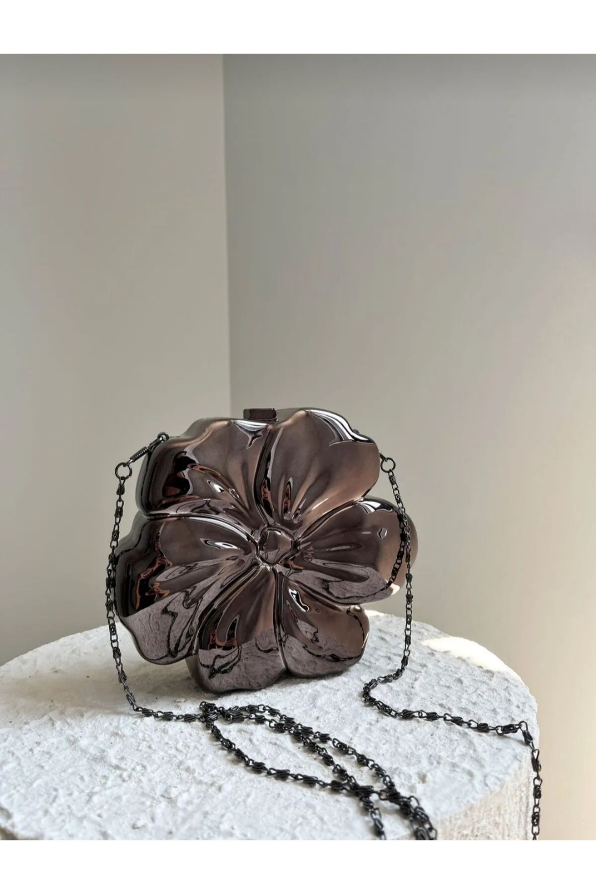 Twin KADIN METAL FLOWER ÇİÇEK MODEL ZİNCİR ASKILI ABİYE ÇANTA