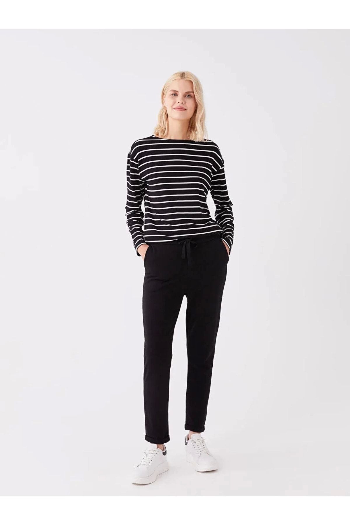 LC Waikiki LCWAIKIKI LCW Casual Kadın Beli Lastikli Düz Eşofman Altı