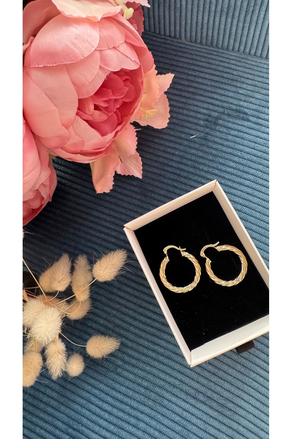 Nermin Jewels Burgu Halka Küpe Gold Altın Renk Paslanmaz Çelik