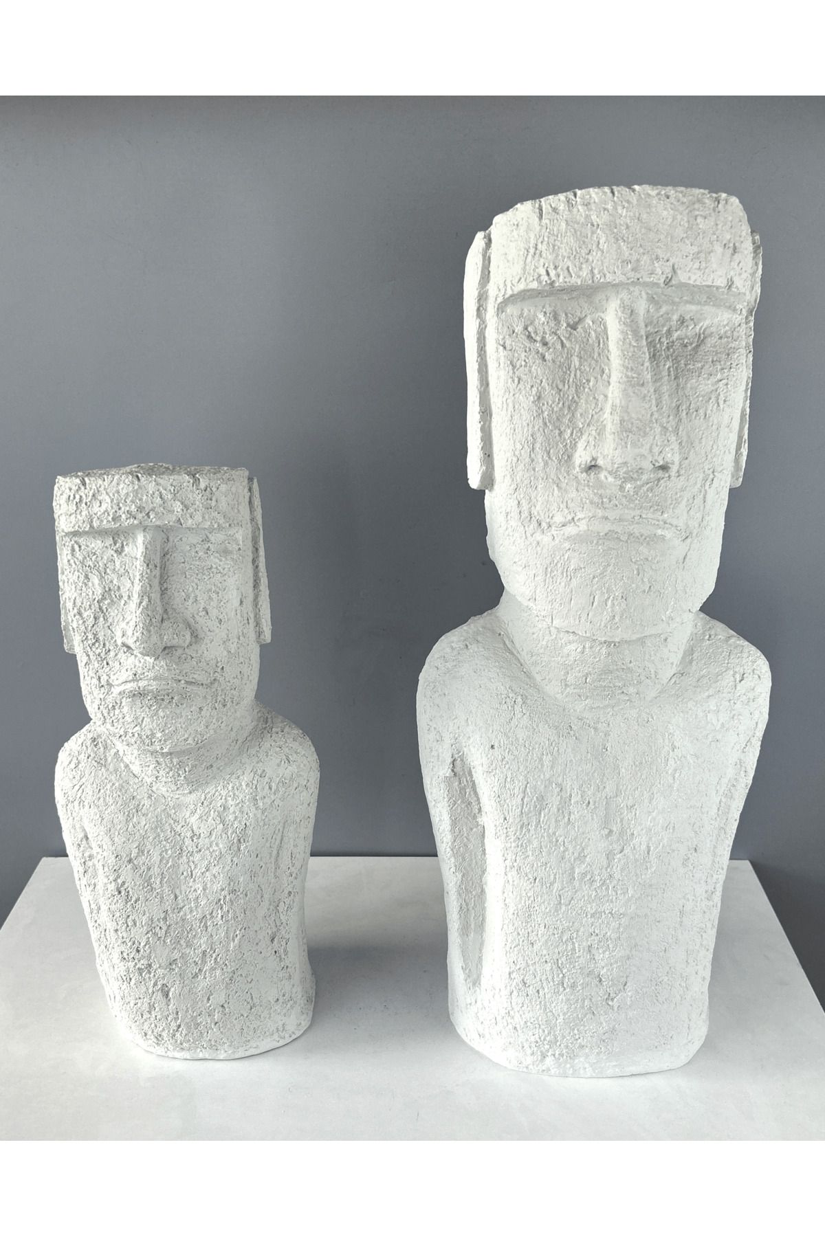 LivadoHome Moai Dekoratif Biblo Heykel