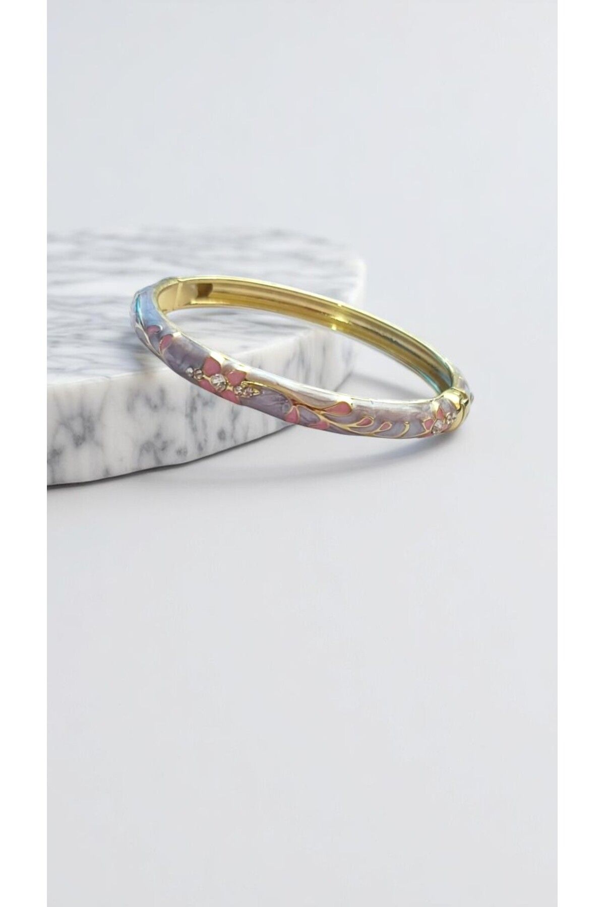 NOVA JEWELLERY Özel Seri Mineli Çelik Kelepçe