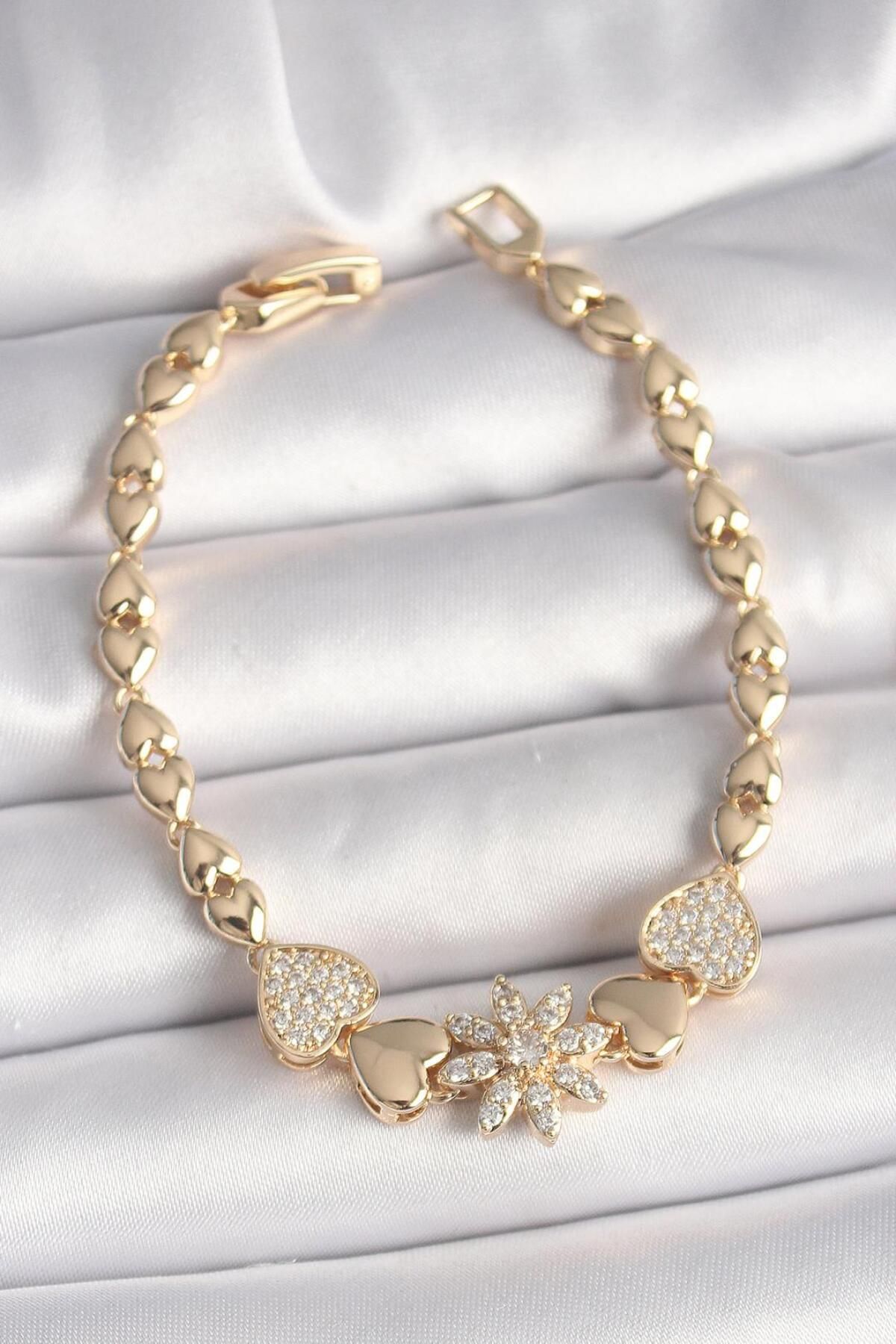 AfraBeauty 925 Ayar Paslanmaz Çelik Gold Renk Zirkon Taşlı Çiçek Figür Kalp Zincir Model Kadın Bileklik
