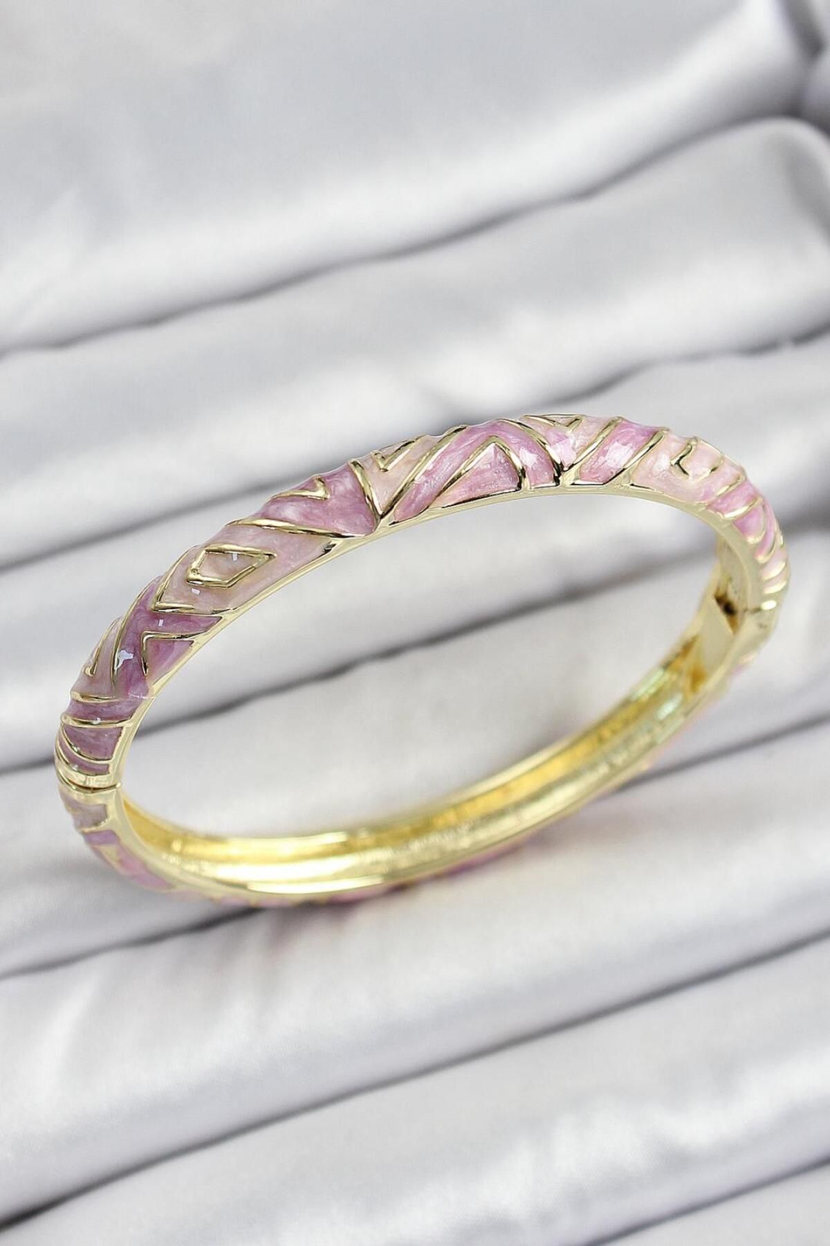 AfraBeauty Mineli 925 Ayar Paslanmaz Çelik Pembe Renk Desenli Kadın Kelepçe