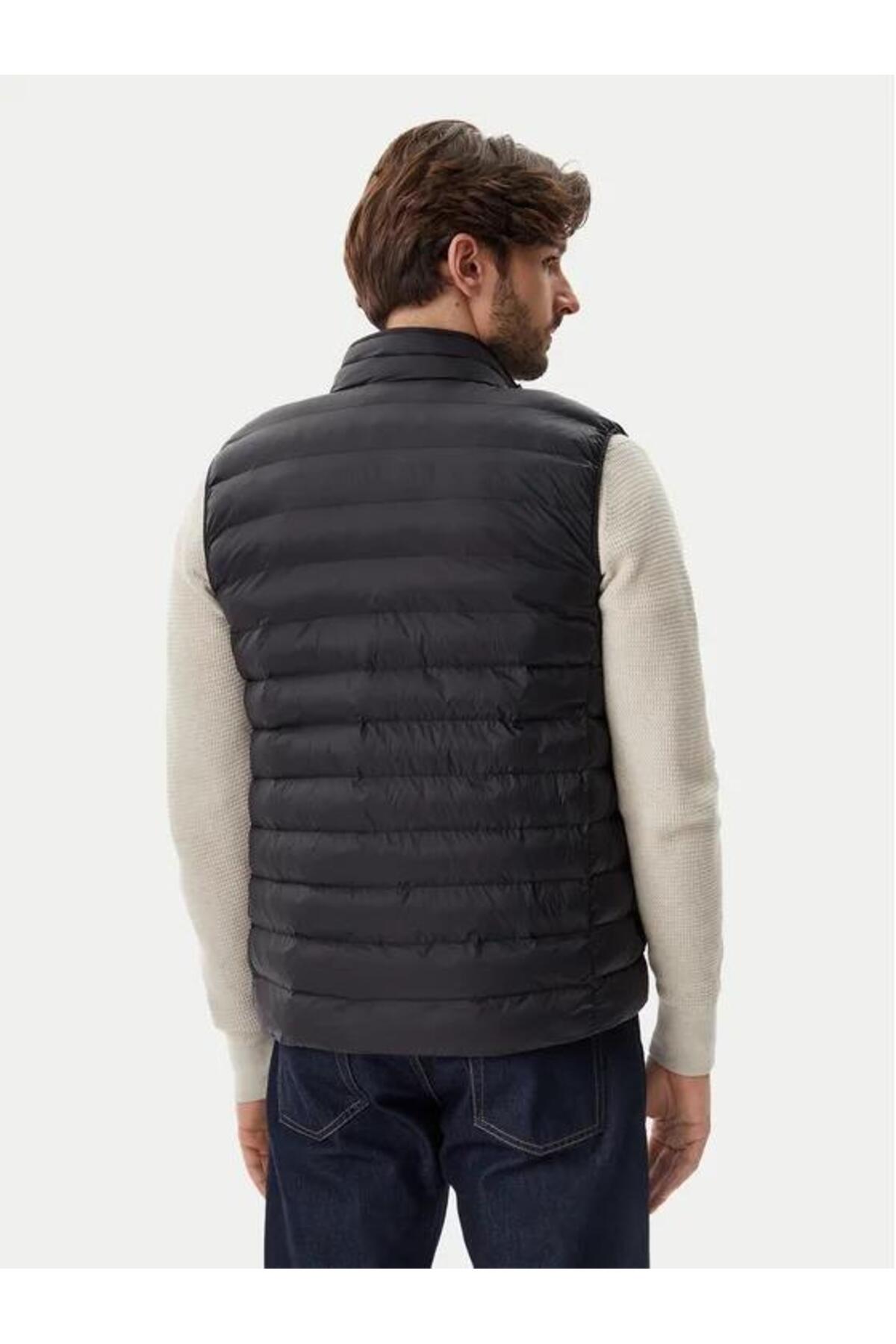 جلیقه مردانه آستین استاندارد | تامی هیلفیگر Tommy Hilfiger MW0MW39989BDS - تصویر 4