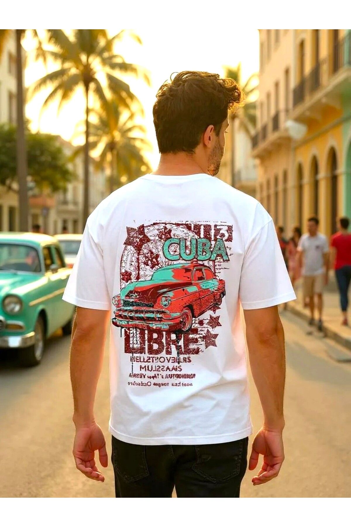 Windy Island Erkek Bisiklet Yaka Ön ve Sırt Cuba Baskılı T-shirt