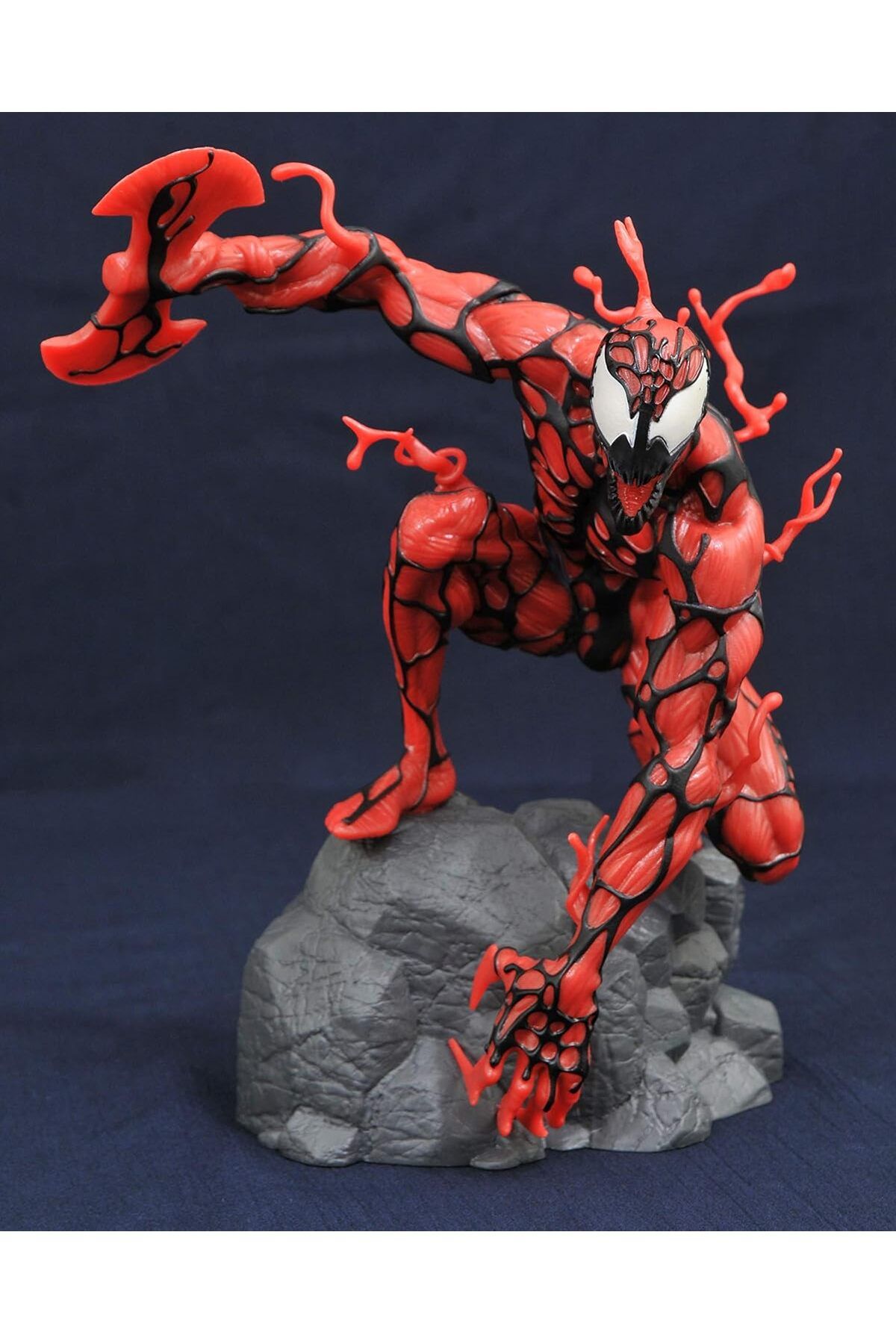 Diamond Select Toys Marvels Gallery: Carnage PVC Figure 23 cm Figür