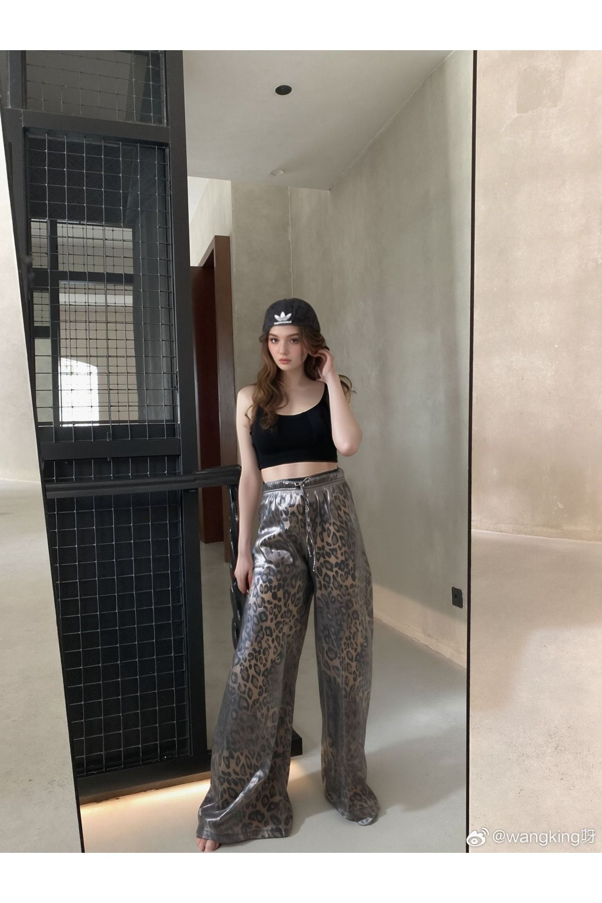 VNYA collection Yüksek Bel Bol Paça Leopar Pantolon Kadın