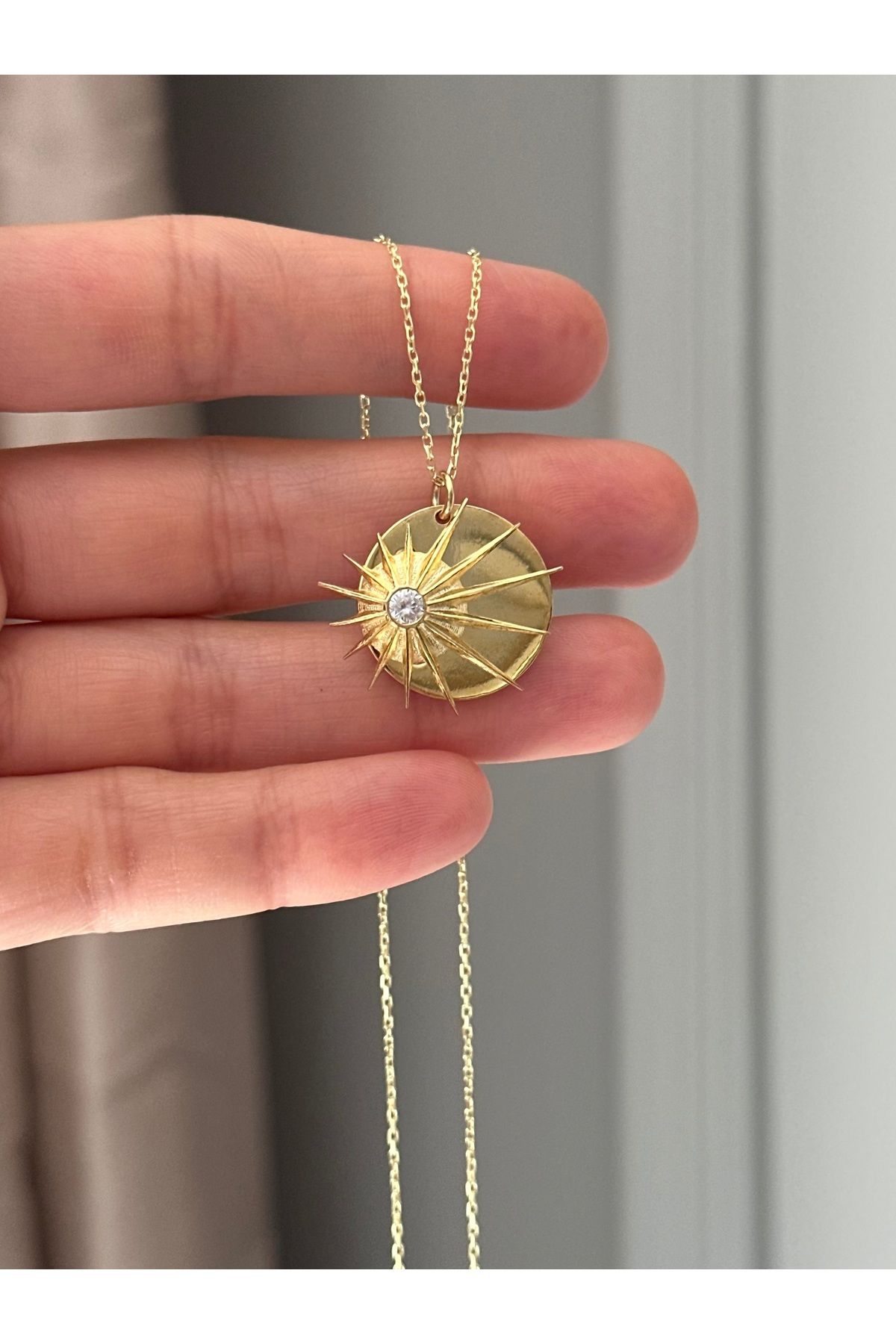 emy by emel luxury silver jewelry Altın Kaplama Kutup Yıldızı Madalyon Kolye 925 Ayar Gümüş