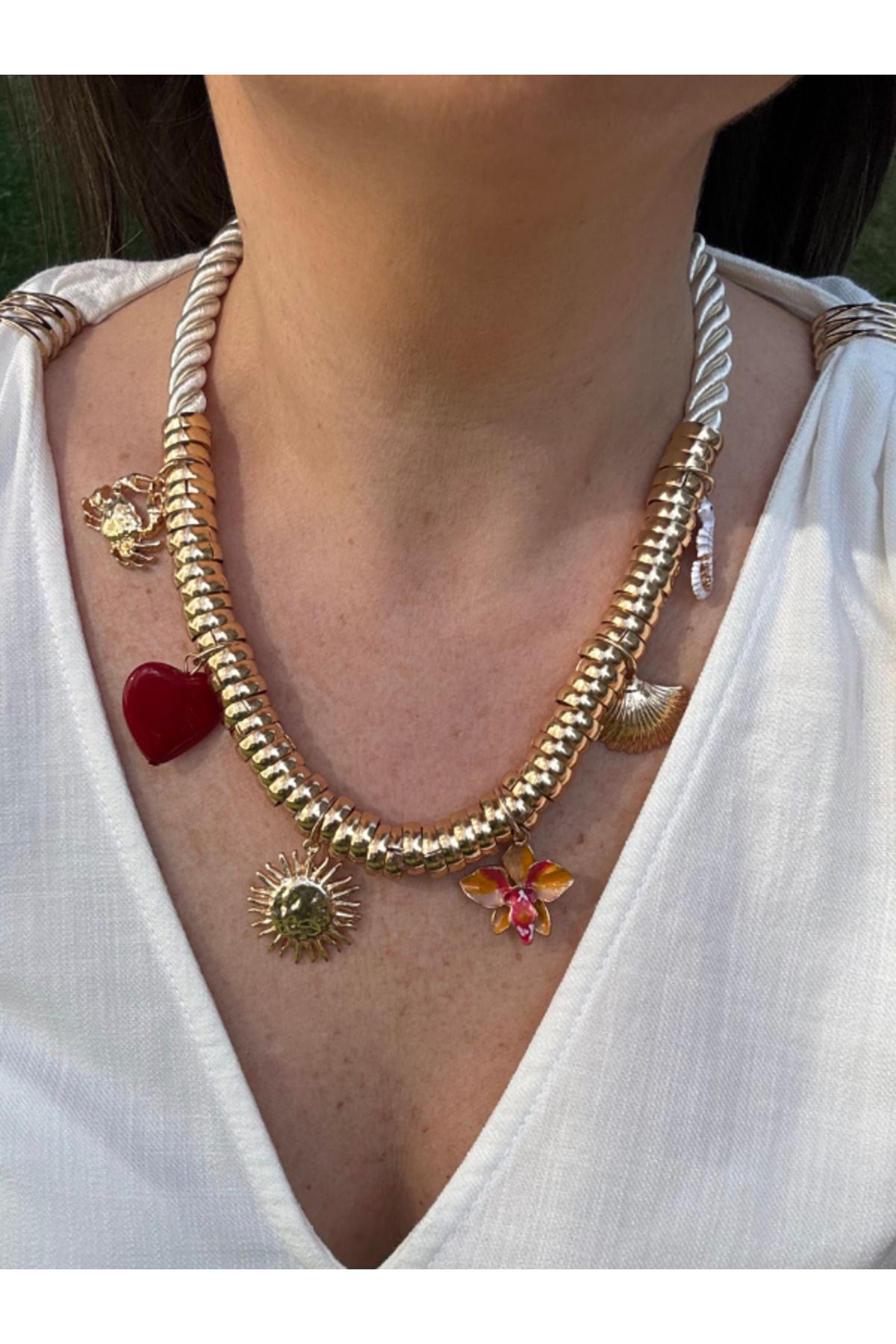 bijuxbymrv ZR Modeli Çoklu Charm Kolye