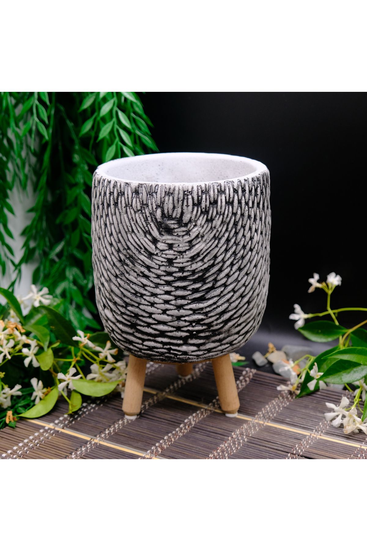 BGGdekor Arnavut kaldırımı model eskitme BETON SAKSI