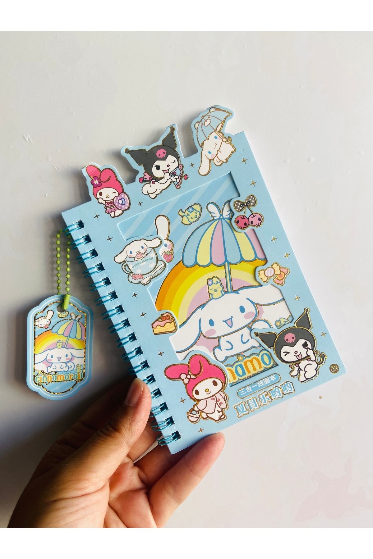synshop Kuromi Cinnamoroll Sticker Etiket Çıkartma 16 Sayfa (300 adet) Su Geçirmez+Opak 8 Sayfa Not Defteri