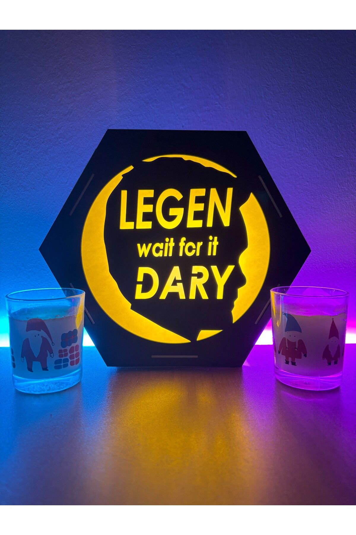 FOREVHOME Barney Stinson HIMYM Masaüstü Dekoratif Lamba
