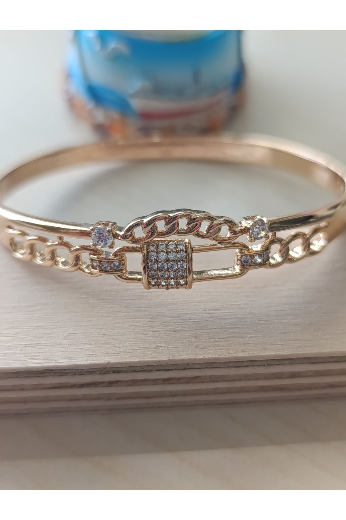by deniz çakır takı & aksesuar Gold Zirkon Taşlı Kelepçe