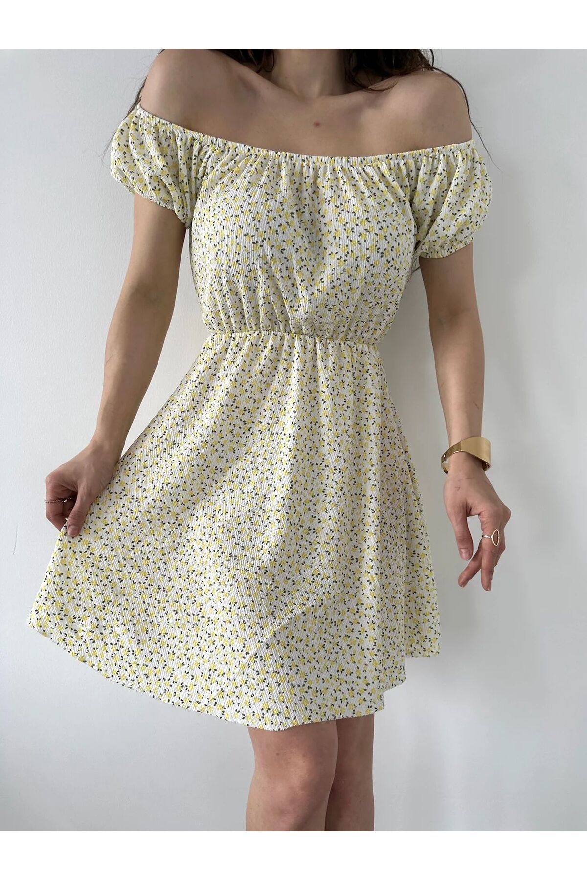 neonstore MADONNA YAKA ÇİÇEK DESENLİ ELBİSE