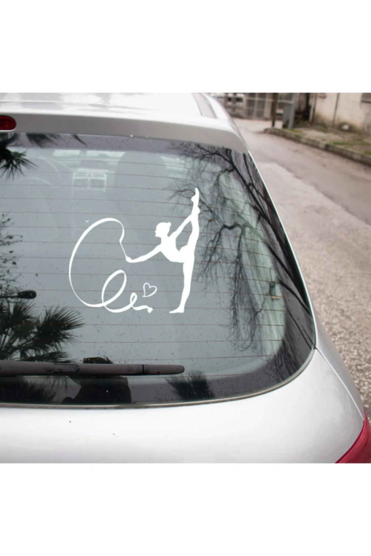 TSC Kalp Ve Dans Eden Balet Sticker Yapıştırma Beyaz Renk 18CM