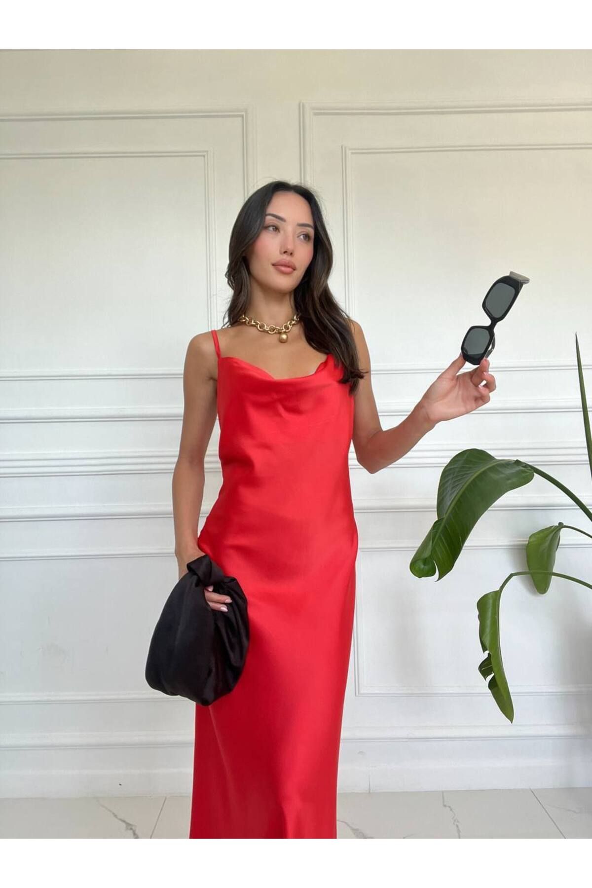 BOUQUET OF TULİP Degaje Yaka Saten Elbise