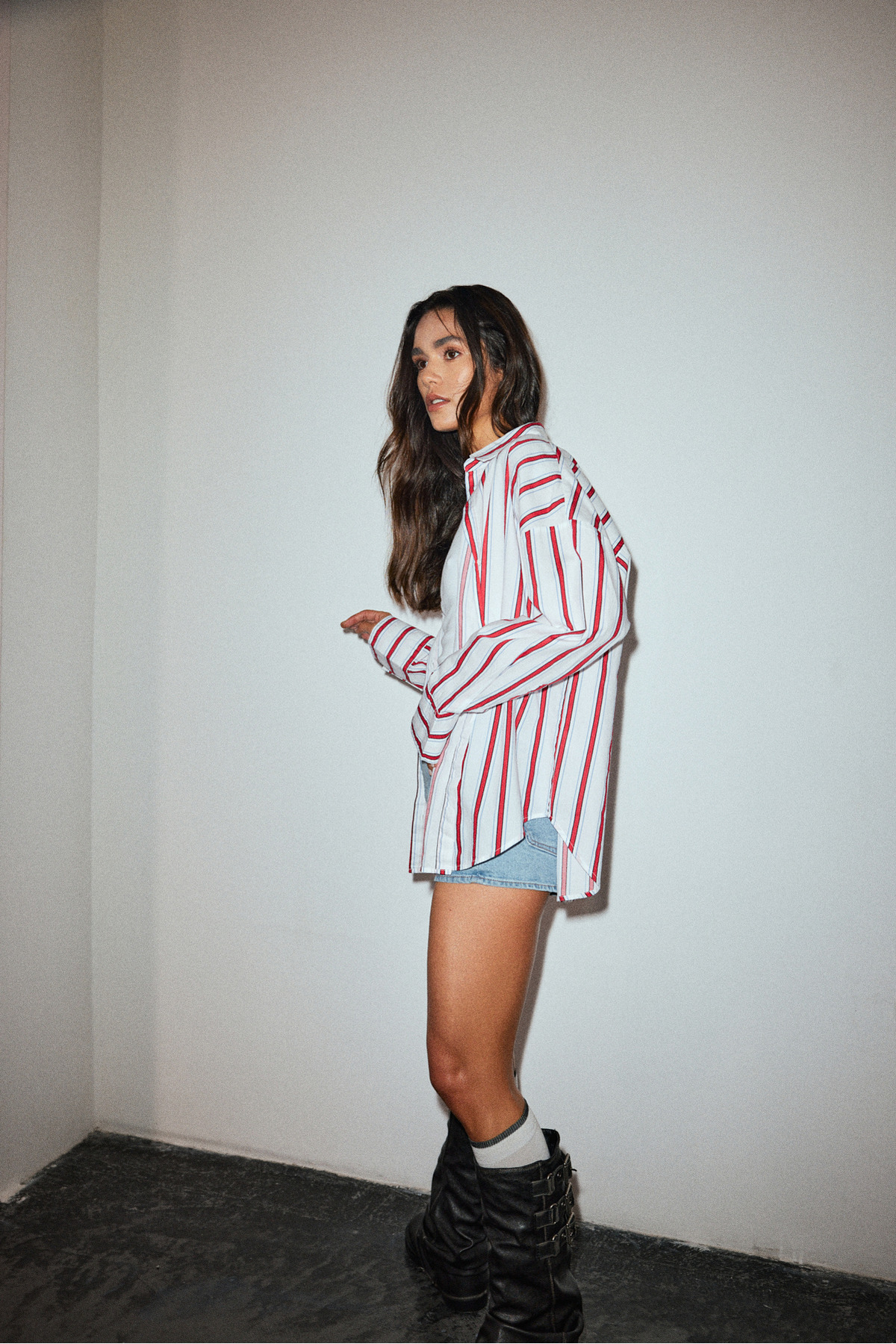 bases.  Oversize Çizgili Poplin Gömlek - Görsel 5