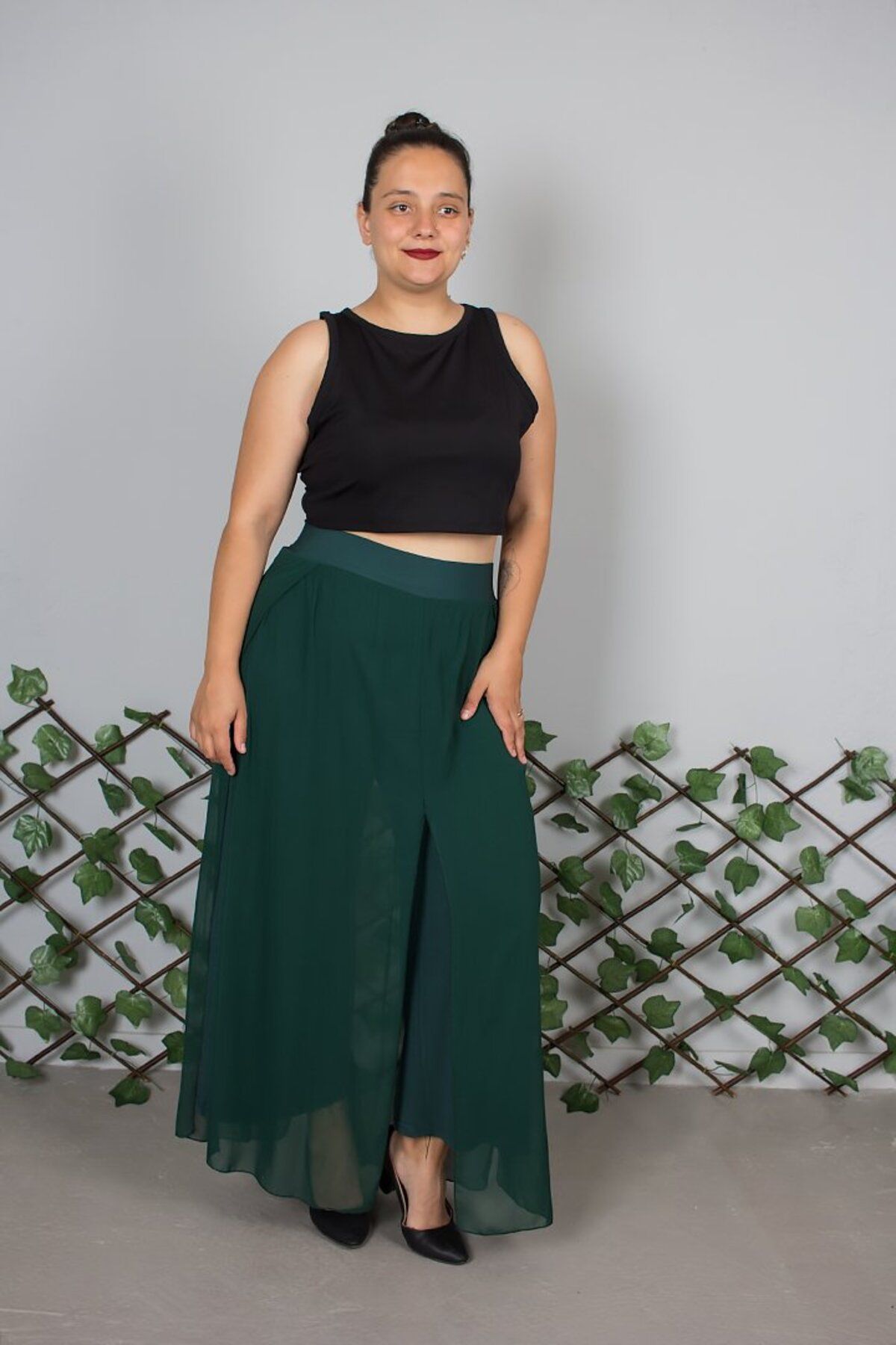 Truva XXL-Plus Size Chiffon Green Baggy Trousers – Candy Fabric Inside, Comfortable and Stylish Design between Sizes 44/54 5