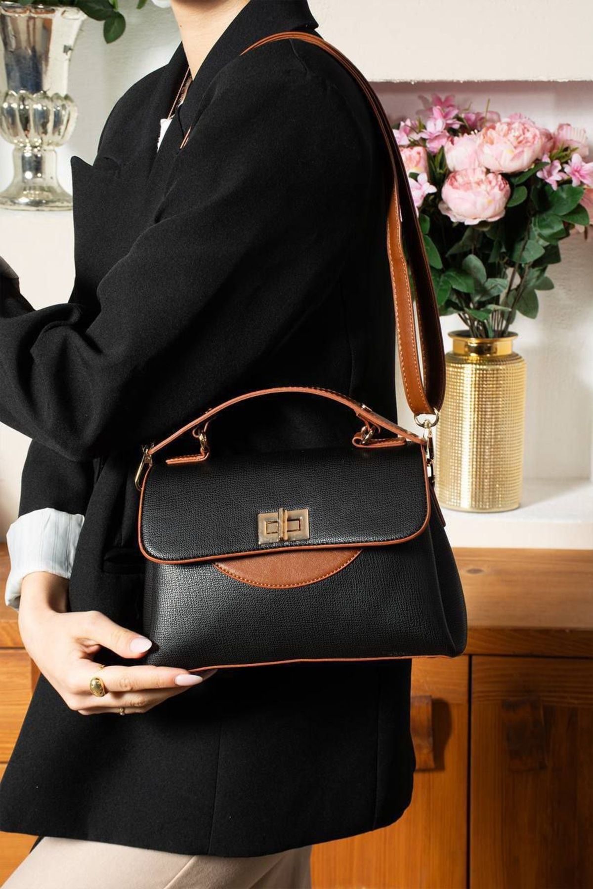 Liva style Kadın Yeni Sezon Siyah ve Kahverengi Suni Deri Kaliteli El ve Omuz Çantası – Liva Style