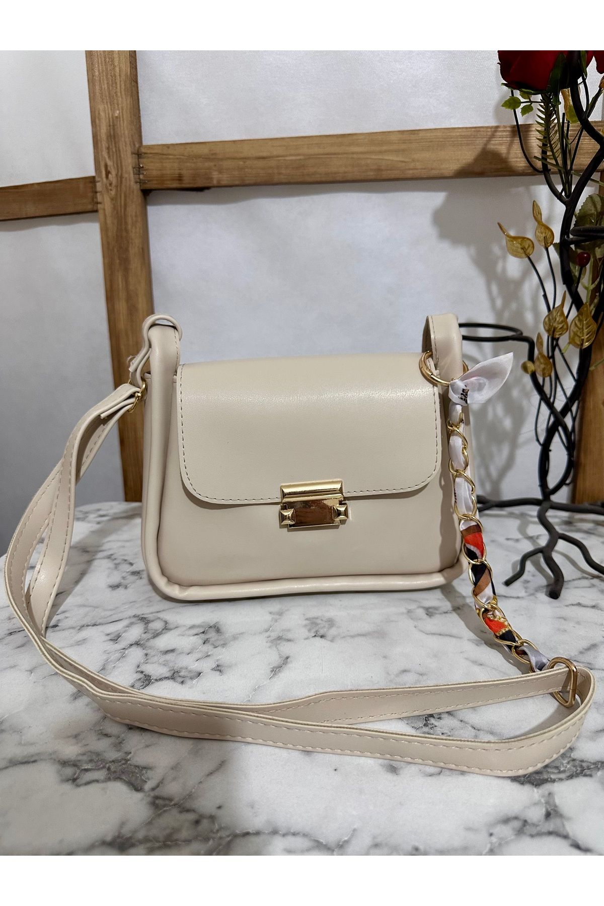 Liva style Kadın Krem Suni Deri El & Omuz Çantası – Yeni Sezon Liva Style
